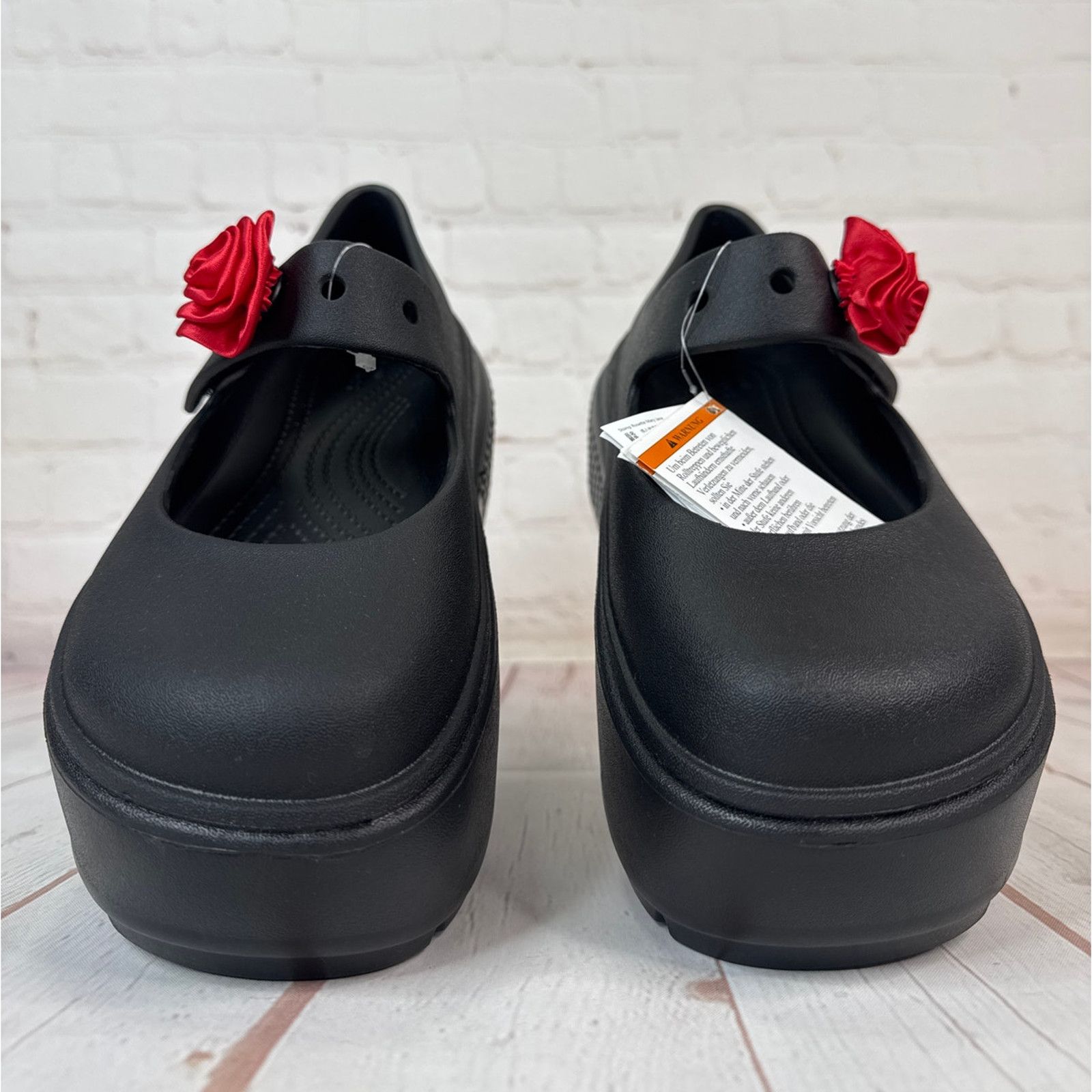 Crocs Crocs Stomp Rosette Mary Jane Rose Platform Clog M 7/W 9 Size US 9 / IT 39 - 5 Thumbnail
