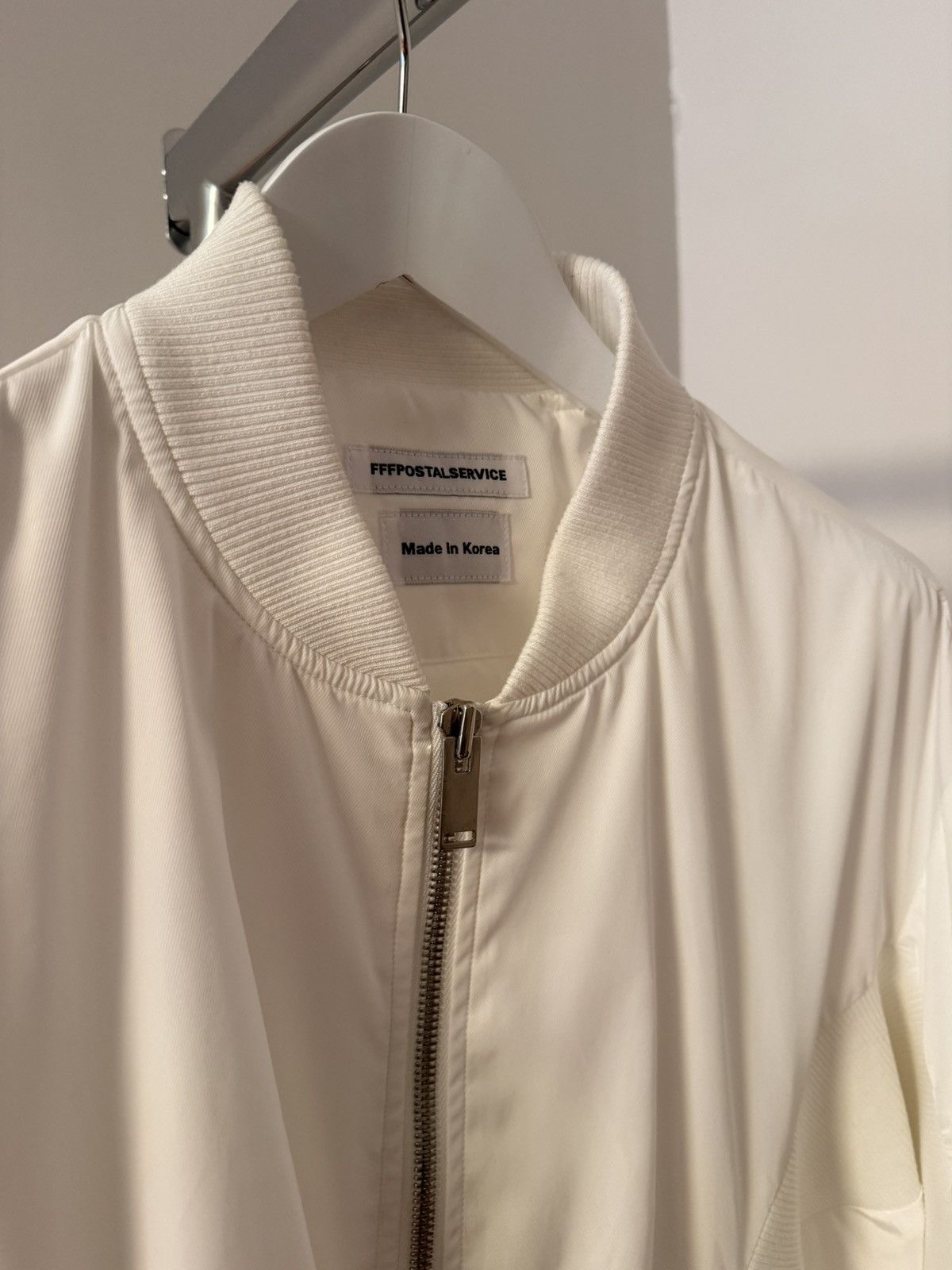 FFFPOSTALSERVICE fffpostalservice Bomber white Size US M / EU 48-50 / 2 - 2 Thumbnail