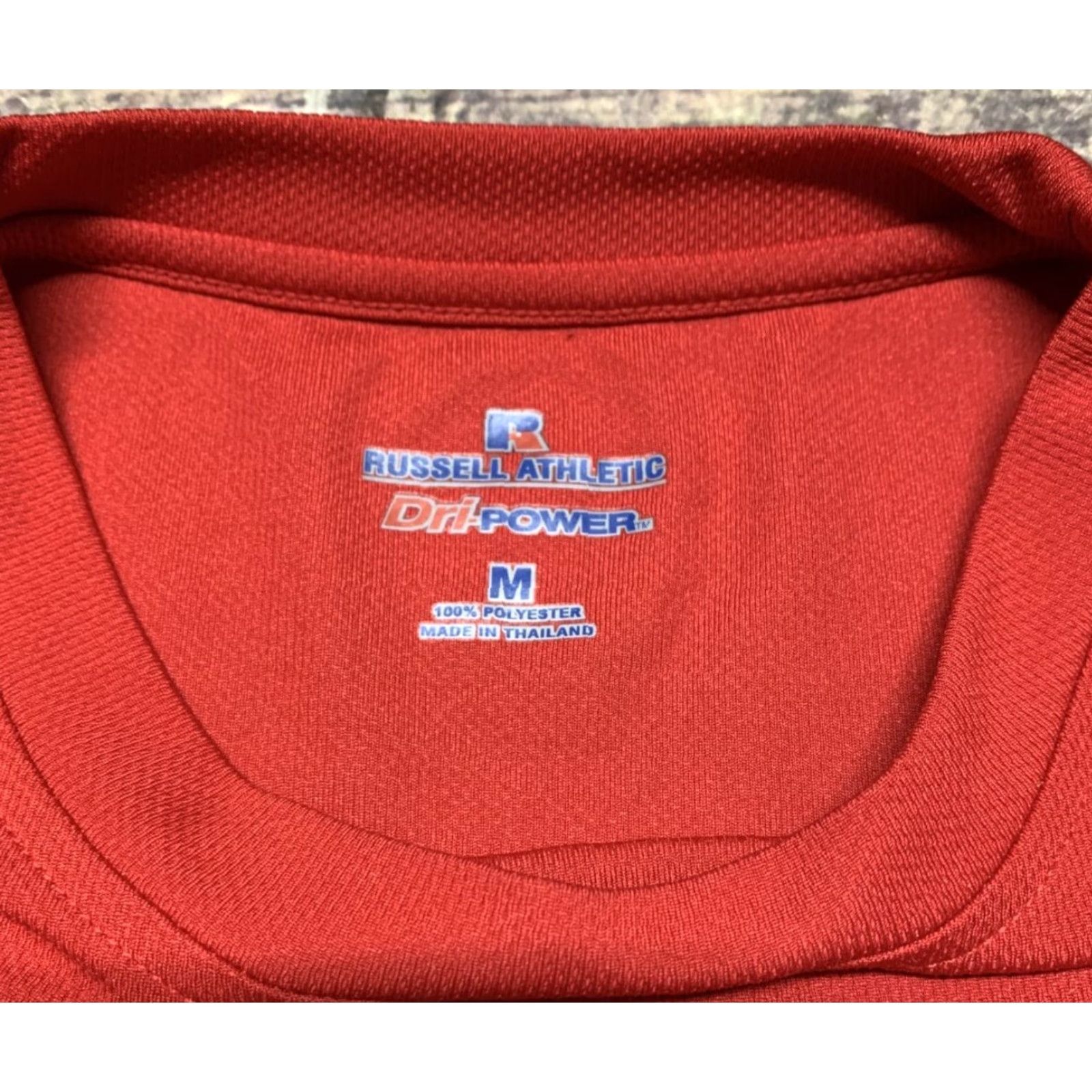 Vintage RUSSELL DRI-POWER Mens Compression Shirt Size Medium Athletic Red Stretchy Shirt Man Regular Size M Red Athleisure Moisture Wicking Size US M / EU 48-50 / 2 - 3 Thumbnail