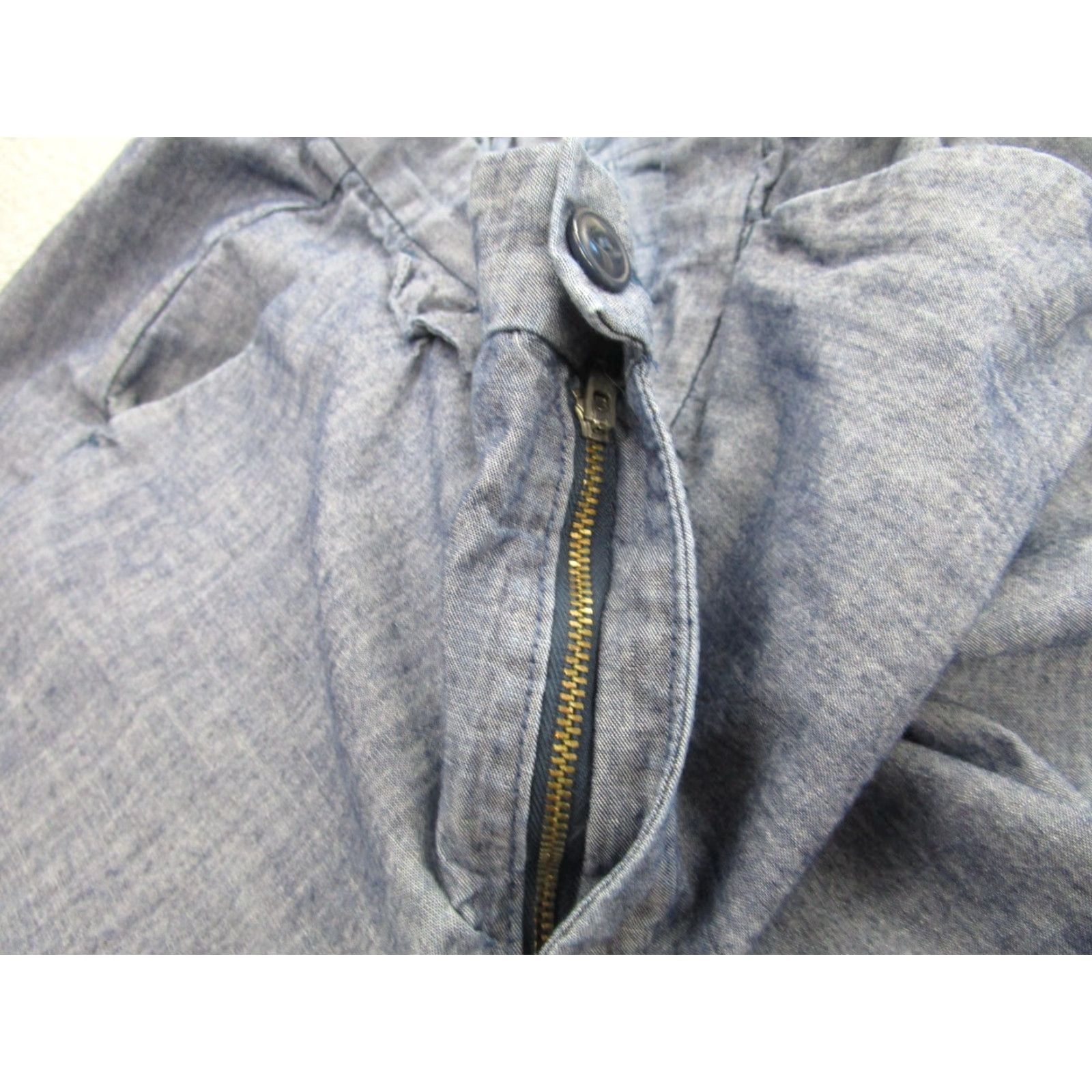 Vintage S.K.U. Mens Shorts 32 Blue Chambray 100% Cotton Flat Front Casual Made USA - Denim Chino Inseam 8" Front Zip Fly Pockets Above-Knee Mens Size US 32 / EU 48 - 7 Thumbnail