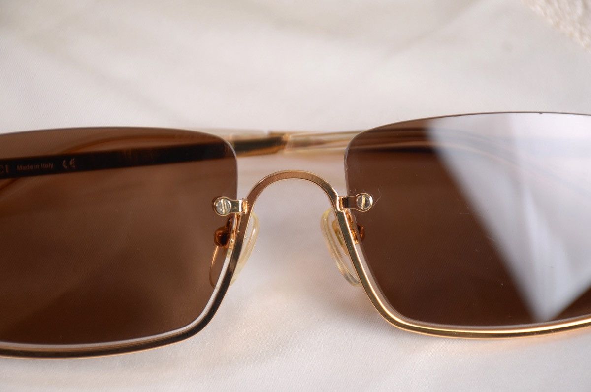 Gucci Gucci GG Gold Sunglasses Size ONE SIZE - 3 Thumbnail