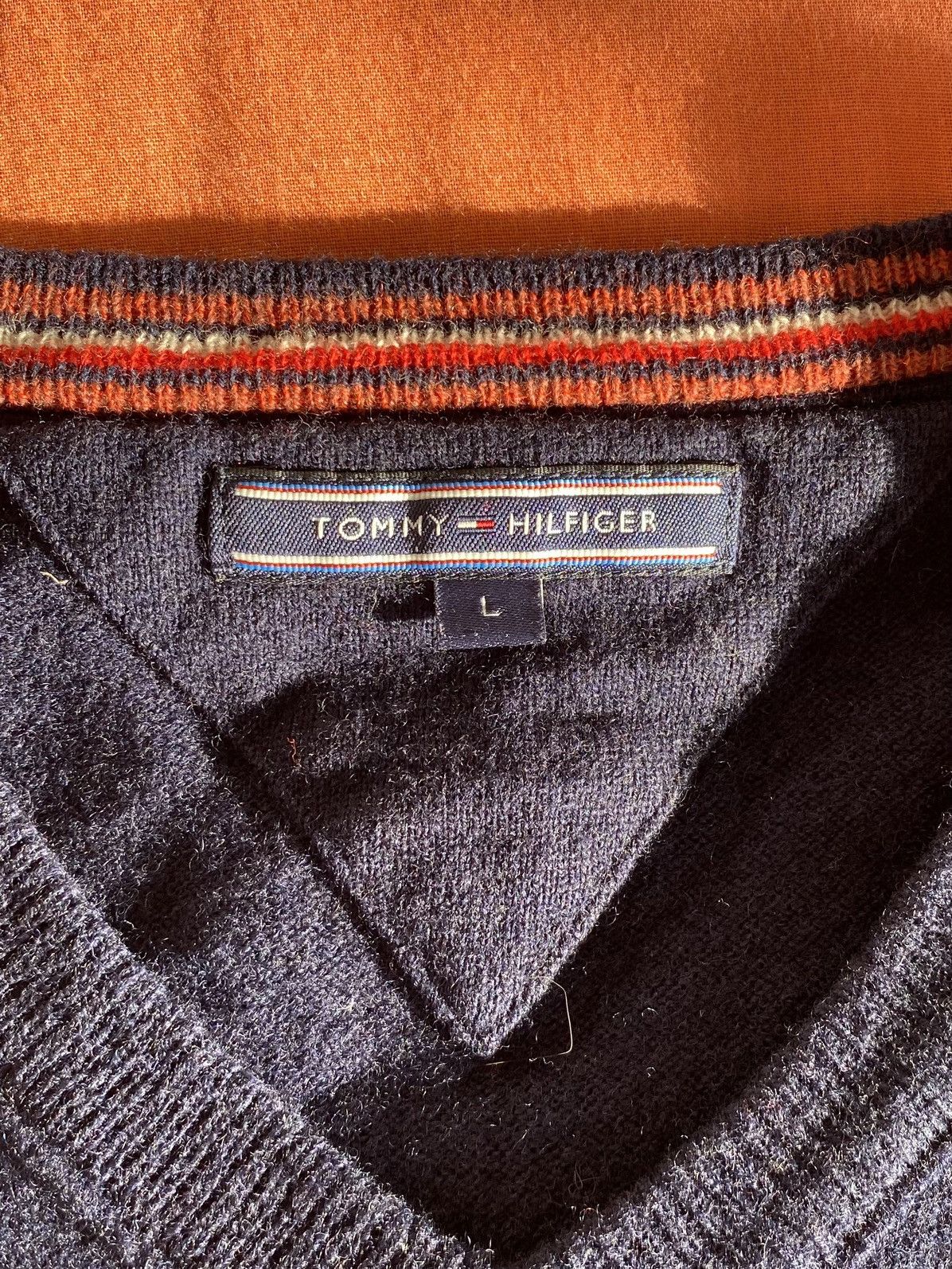 Tommy Hilfiger Vintage Tommy Hilfiger H Sweater Crew Neck Blue Knit Size L Size US L / EU 52-54 / 3 - 6 Thumbnail