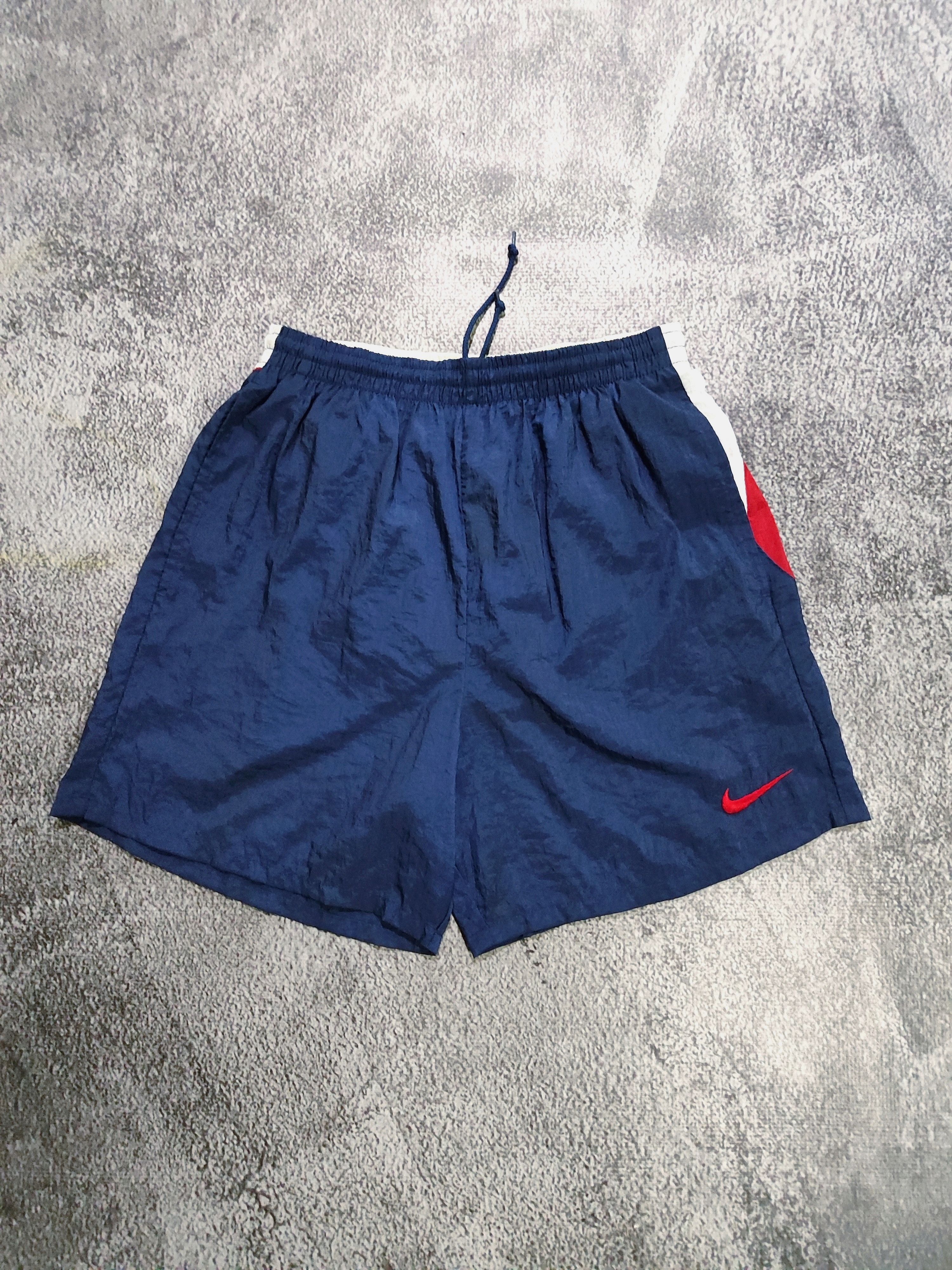 Nike Vintage Nike Mesh Brief Swim Trunks Suit Wear Big Swoosh Size US 30 / EU 46 - 3 Thumbnail