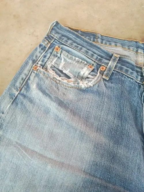 Levi's Vintage Levi's 501 Distressed Jeans 34x32 Size US 34 / EU 50 - 6 Thumbnail