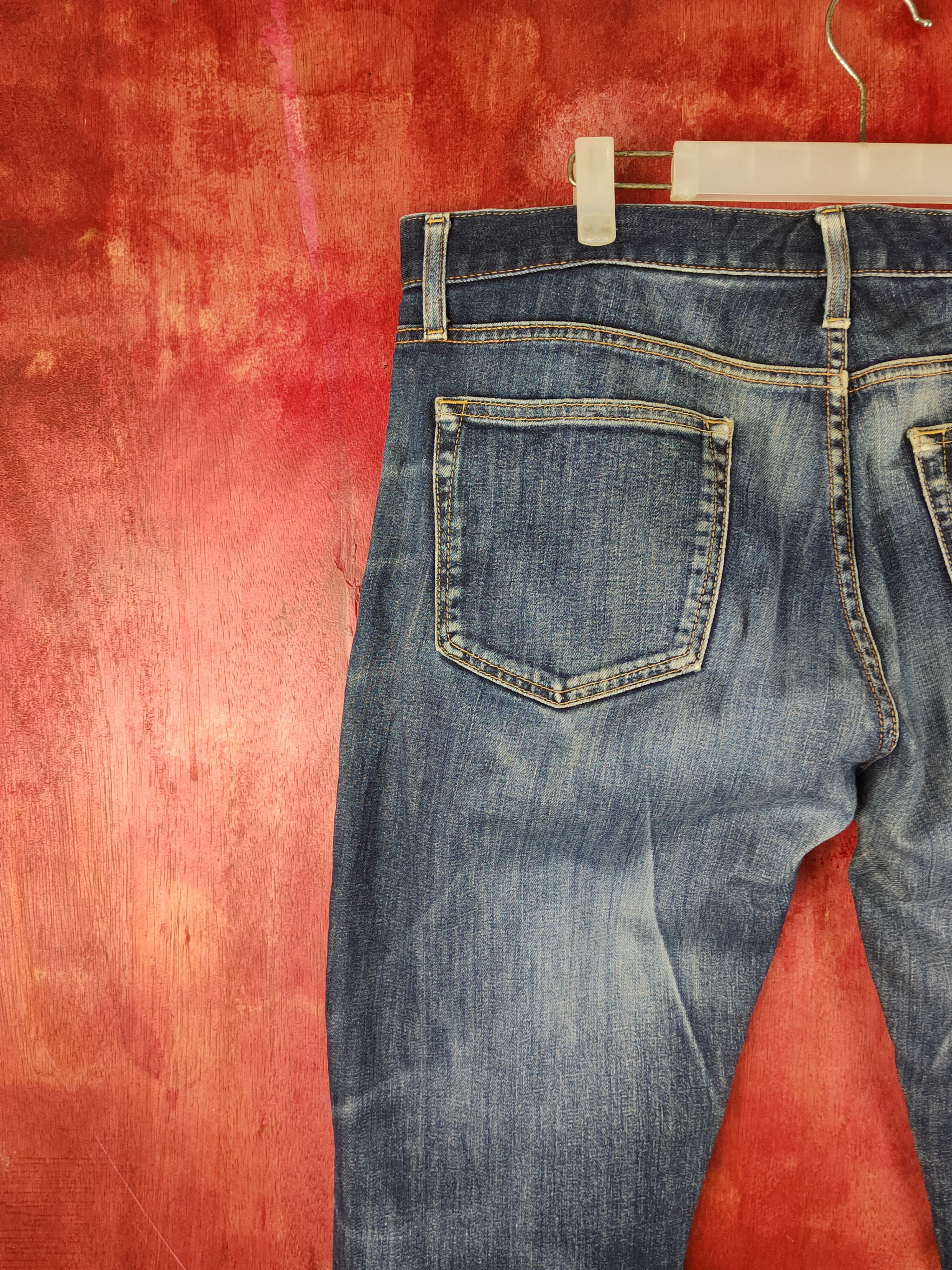 Japanese Brand Uniqlo Dark Blue Distressed ripped faded Denim #S1546 Size US 35 - 8 Thumbnail