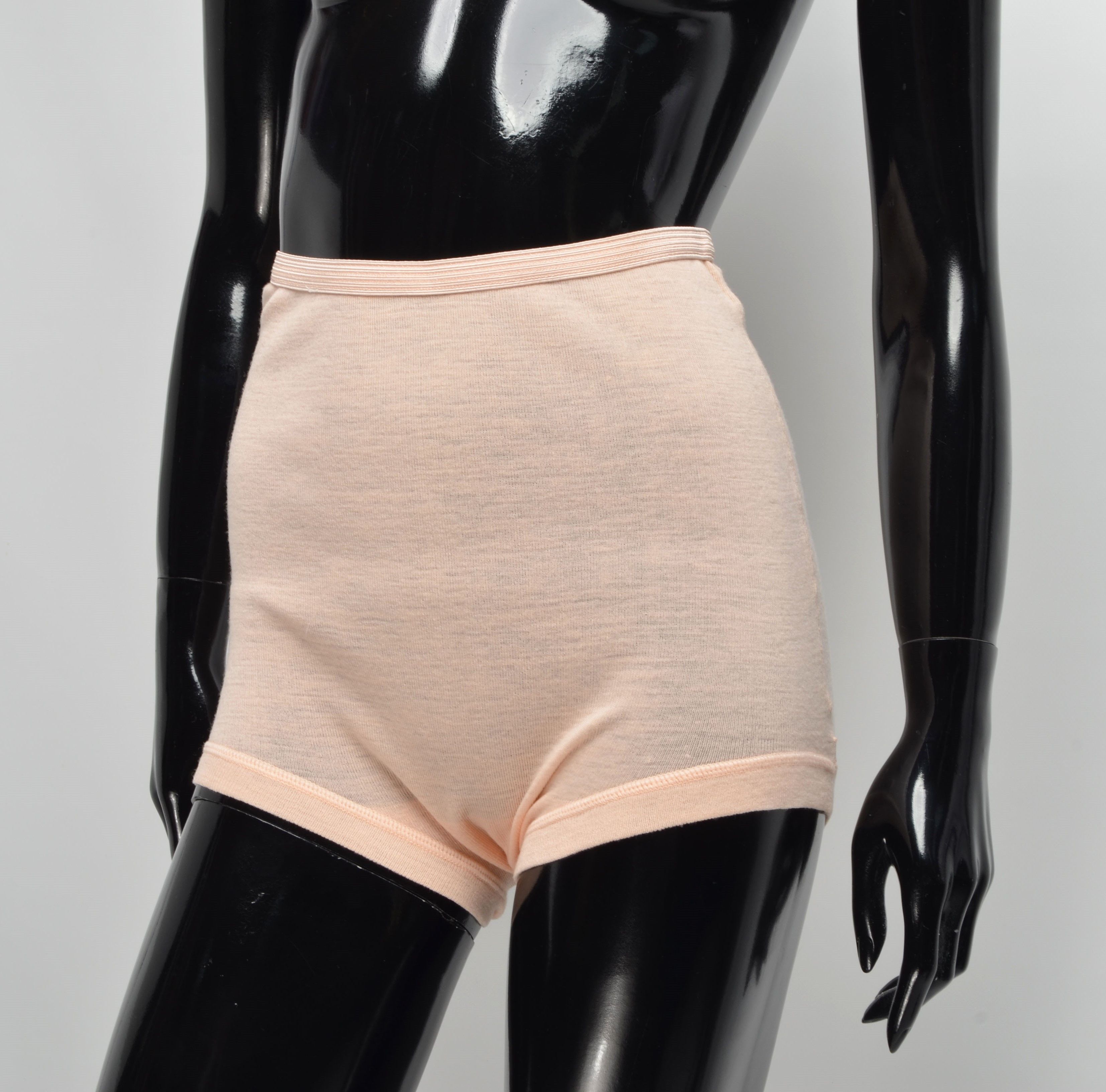 Vintage Hanro of Switzerland Peachy High Waisted Wool Shorts
