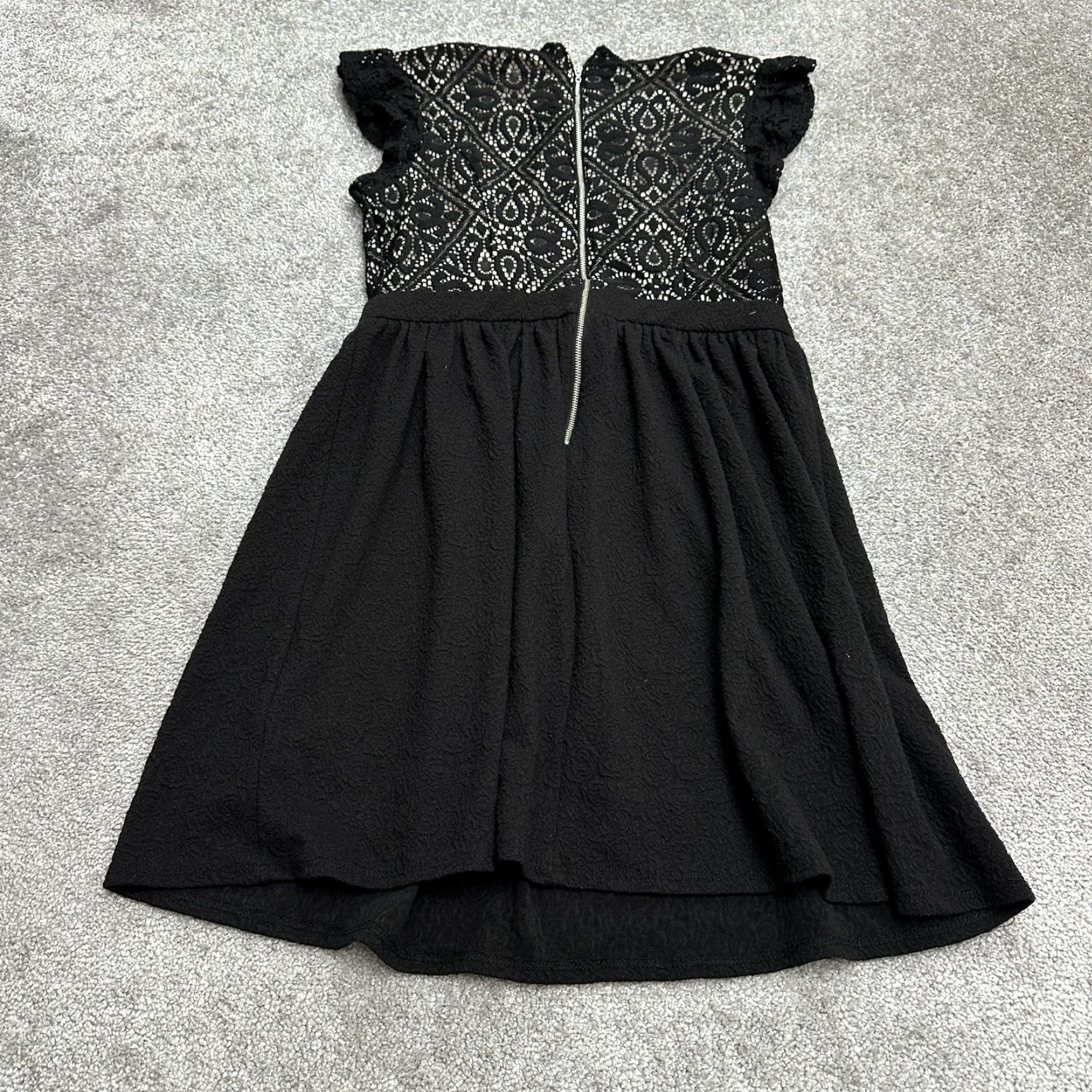 Vintage Xhilaration Black Lace A-Line Dress Womens Large Sleeveless Round Neck Zip Knee Length Lined Office, Party, Casual Womens Size L / US 10 / IT 46 - 2 Thumbnail