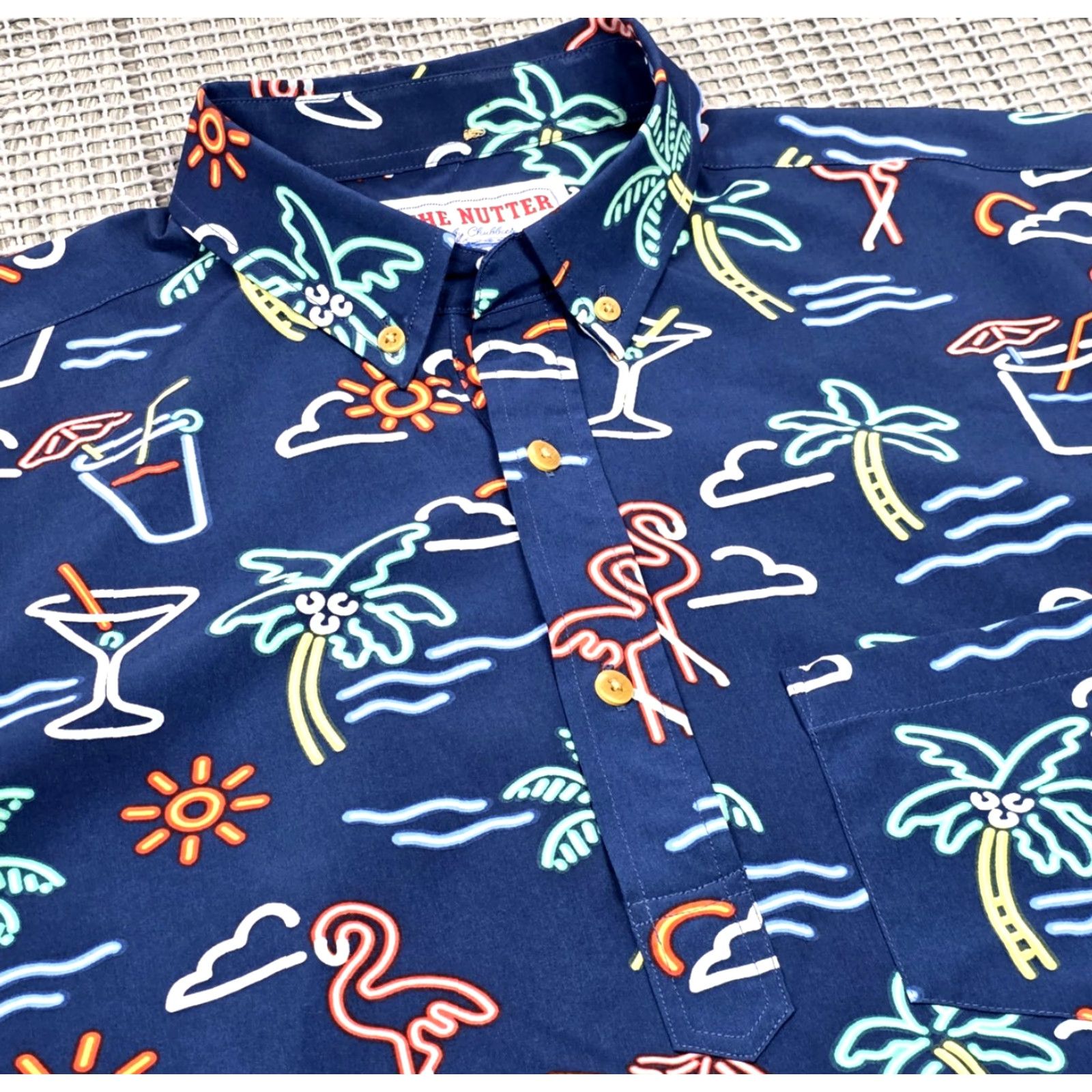 Chubbies Chubbies The Nutter Popover Shirt Mens L Blue Casual Polo 90s Beach Hawaii Novelty Art Colorful USA Size US L / EU 52-54 / 3 - 3 Thumbnail