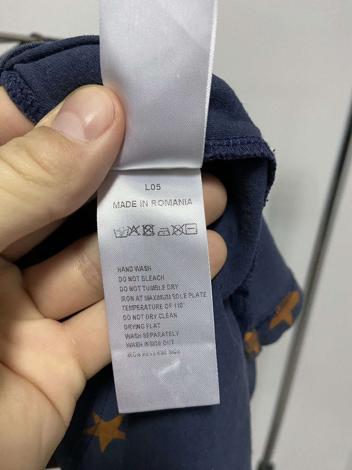 Vintage × Vivienne Westwood Vivienne Westwood overprint stars vintage orb logo skull Size US S / EU 44-46 / 1 - 8 Thumbnail