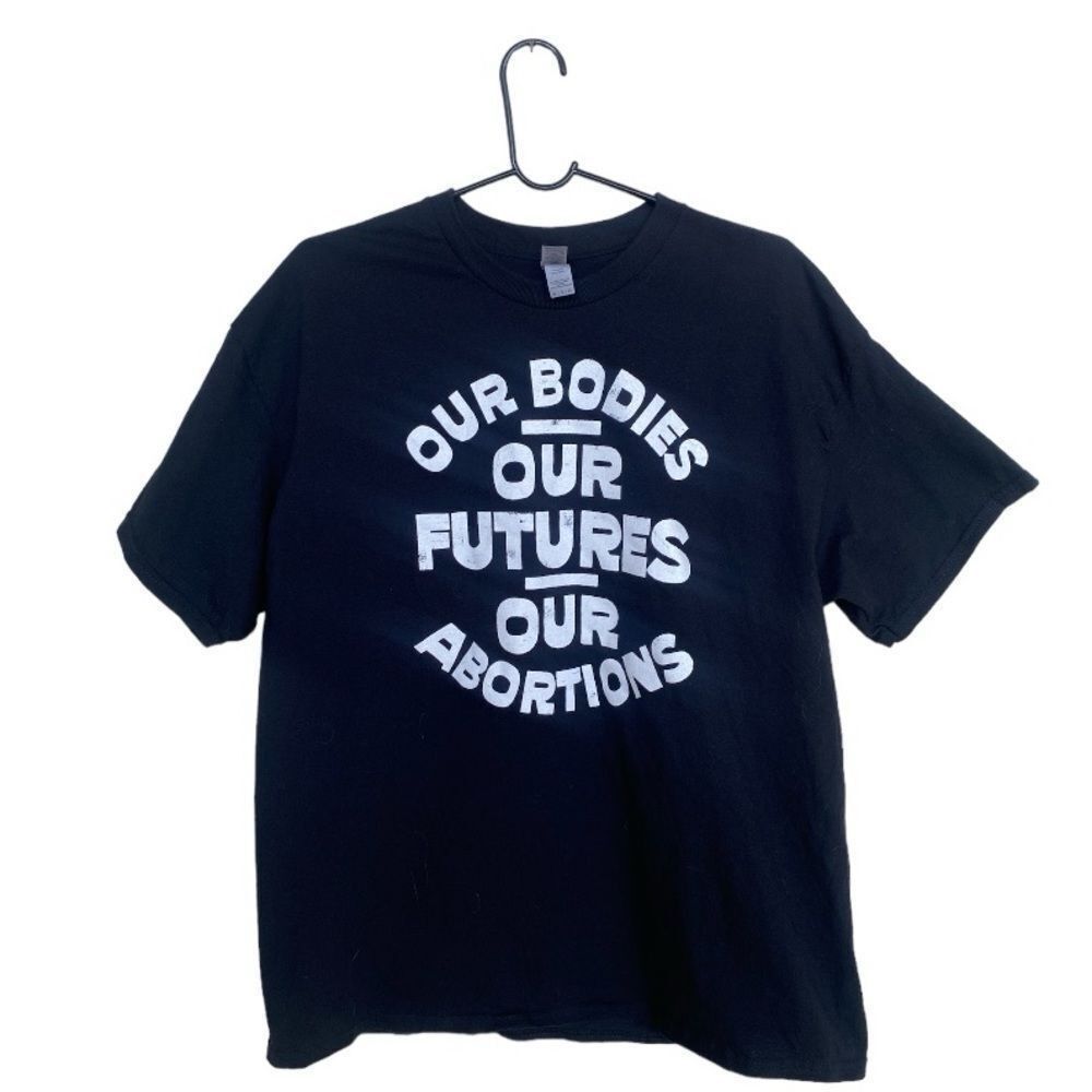 Gildan Gildan Unisex Black Graphic Tee XL – Our Bodies Our Futures Size XL / US 12-14 / IT 48-50 - 2 Thumbnail
