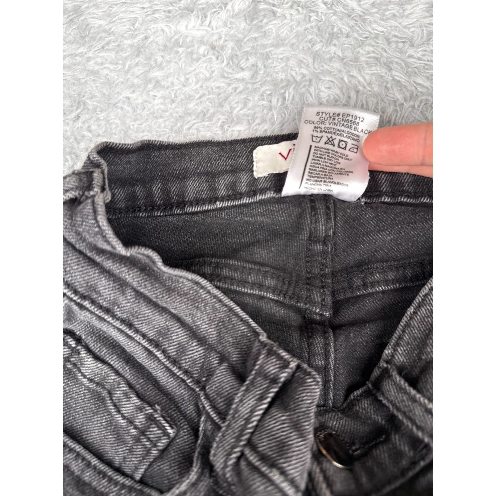 Vintage Vibrant Jeans Women Black Denim Wide-Leg High Rise 22x28 1 28in Inseam Distressed Wide-Leg Vintage No Size 25" / US 0 / IT 36 - 7 Thumbnail
