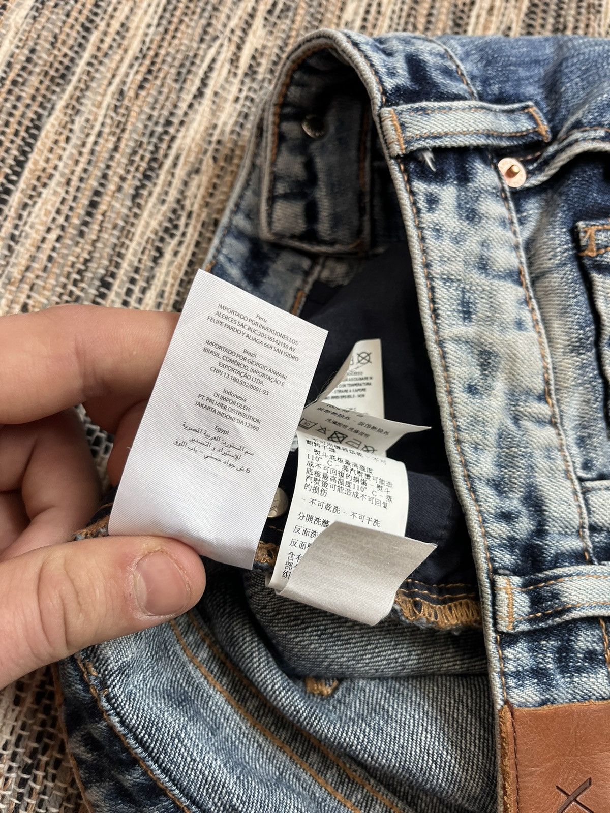 Armani Exchange × Vintage Armani Exchange skirt luxury distressed faded style Size 28" / US 6 / IT 42 - 15 Thumbnail