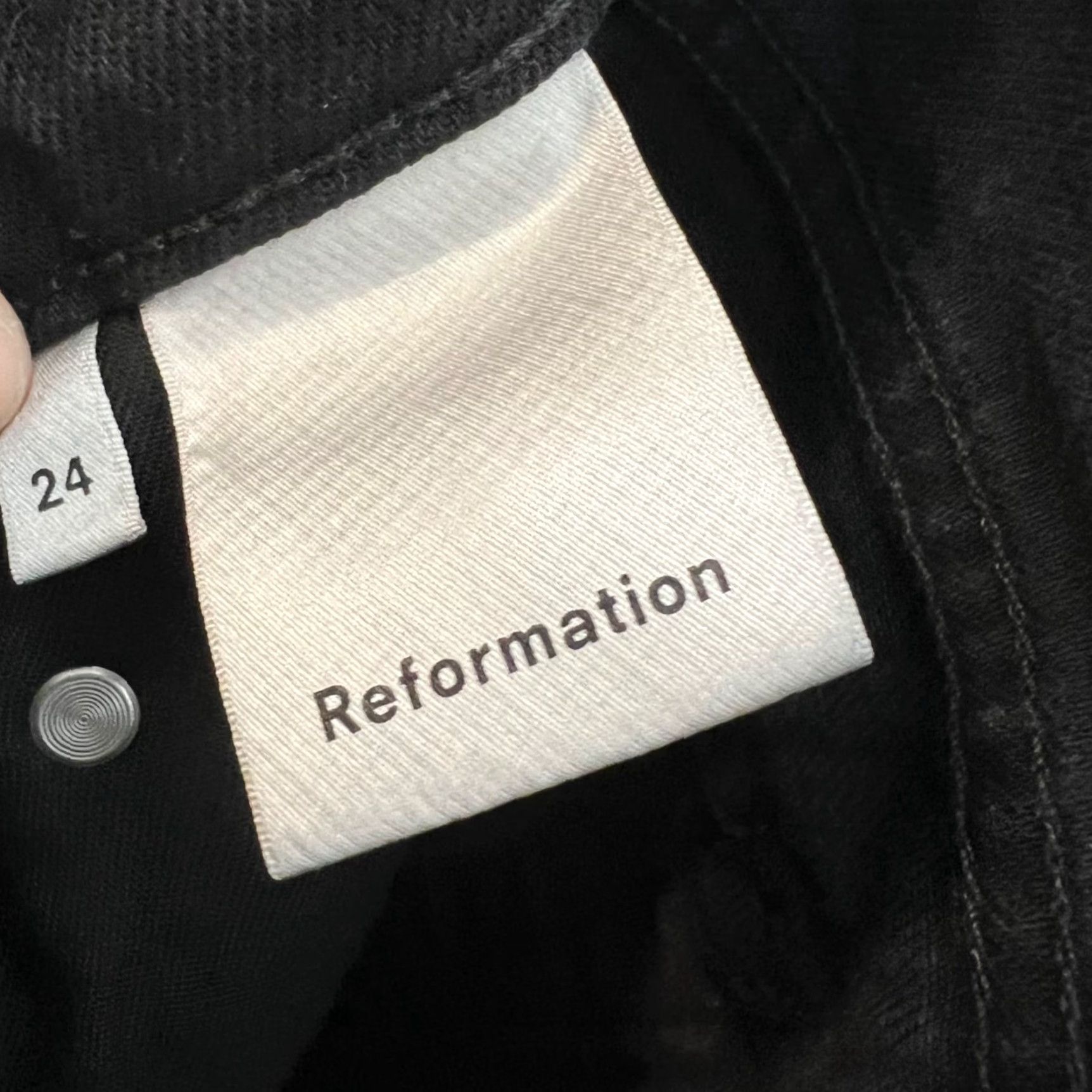 Reformation Reformation Jordy Kick Flare Jeans Black Size 24 Cotton Blend Denim Womens Size 42" / US 20 - 3 Thumbnail