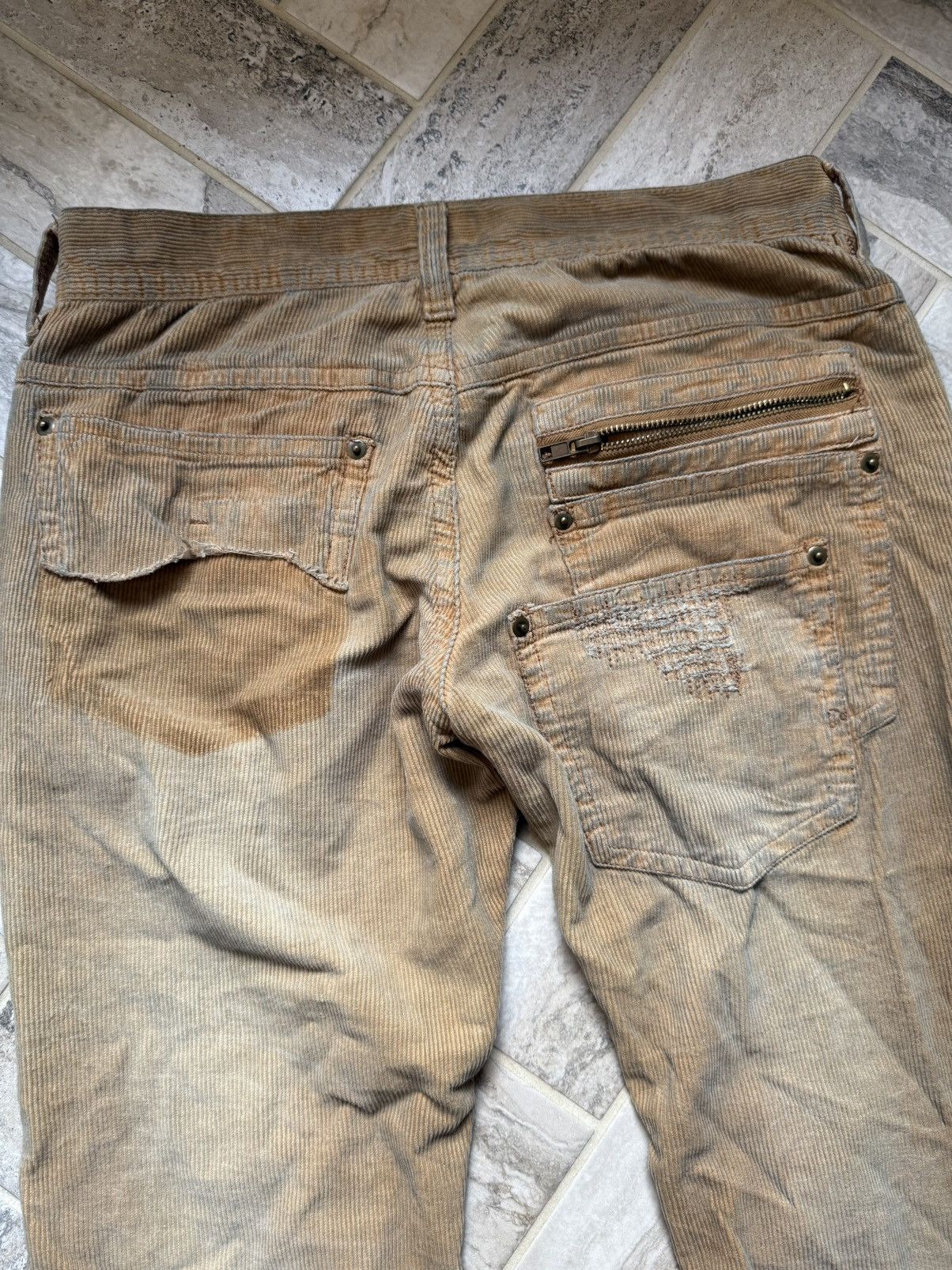 Japanese Brand distressed midas flare corduroy pants Size US 29 - 5 Thumbnail