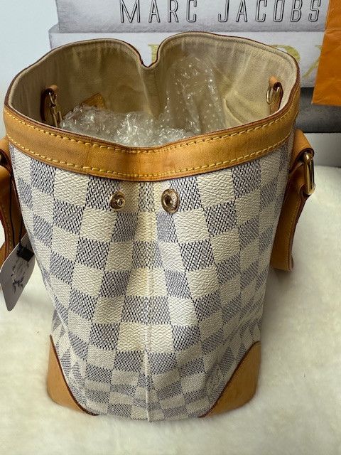 Louis Vuitton Hampstead PM Size ONE SIZE - 11 Thumbnail