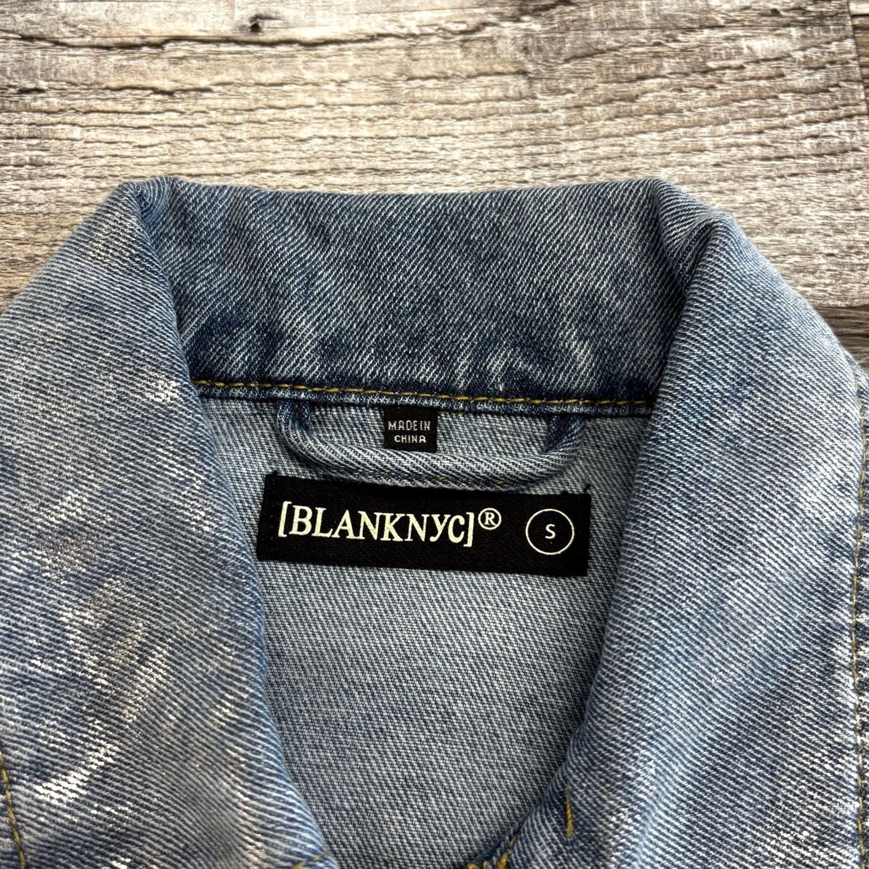 Vintage Blank NYC Blue Silver Metallic S Zipper Cuffs Glam Streetwear Moto Jean Jacket Women Jacket S Size 28" / US 6 / IT 42 - 4 Thumbnail