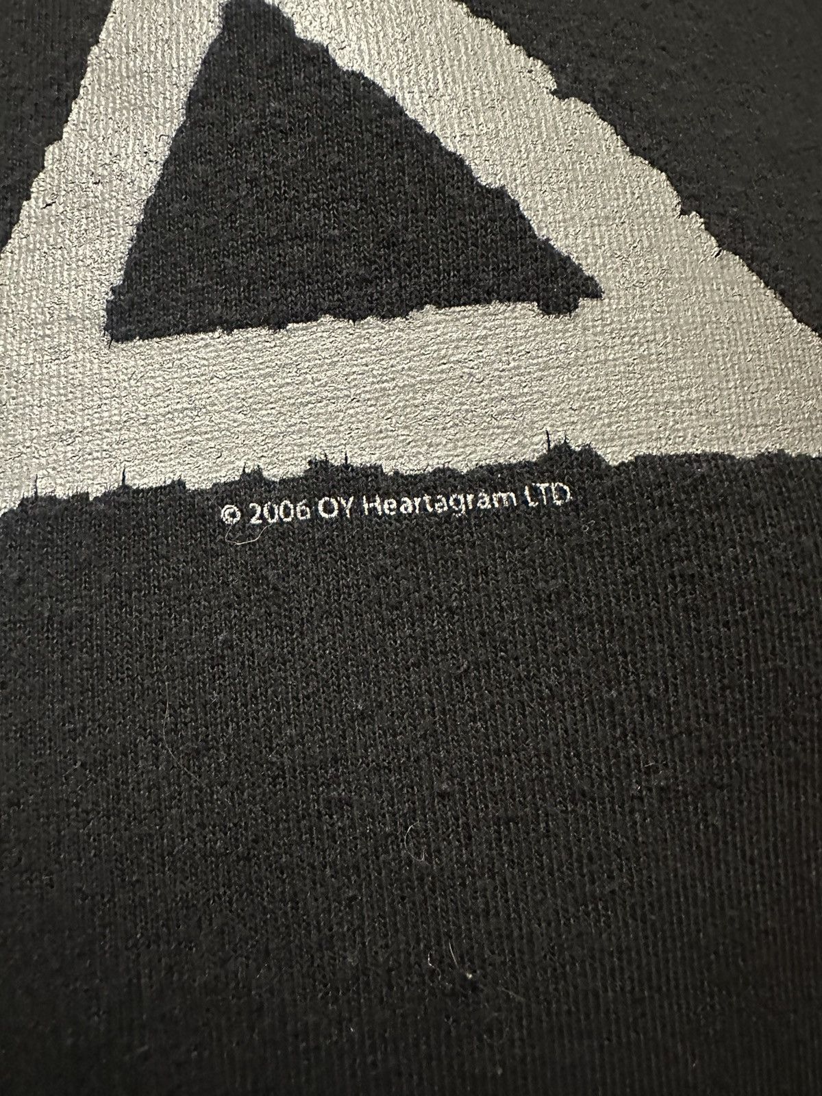 Band Tees × Vintage Vintage HIM Band Tshirt Y2K Heartogram Band Tee Grail Size US S / EU 44-46 / 1 - 4 Thumbnail