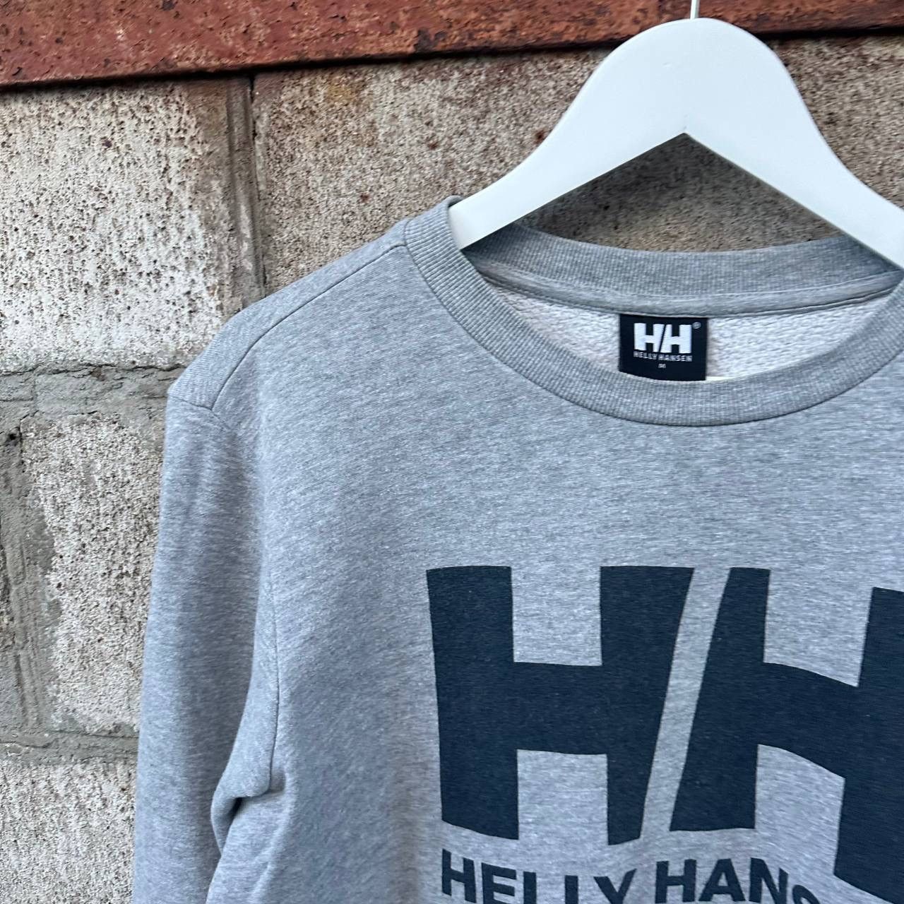 Helly Hansen Vintage Helly Hansen Sweatshirt Big Logo Size M Y2K 00s USA Size US M / EU 48-50 / 2 - 6 Thumbnail