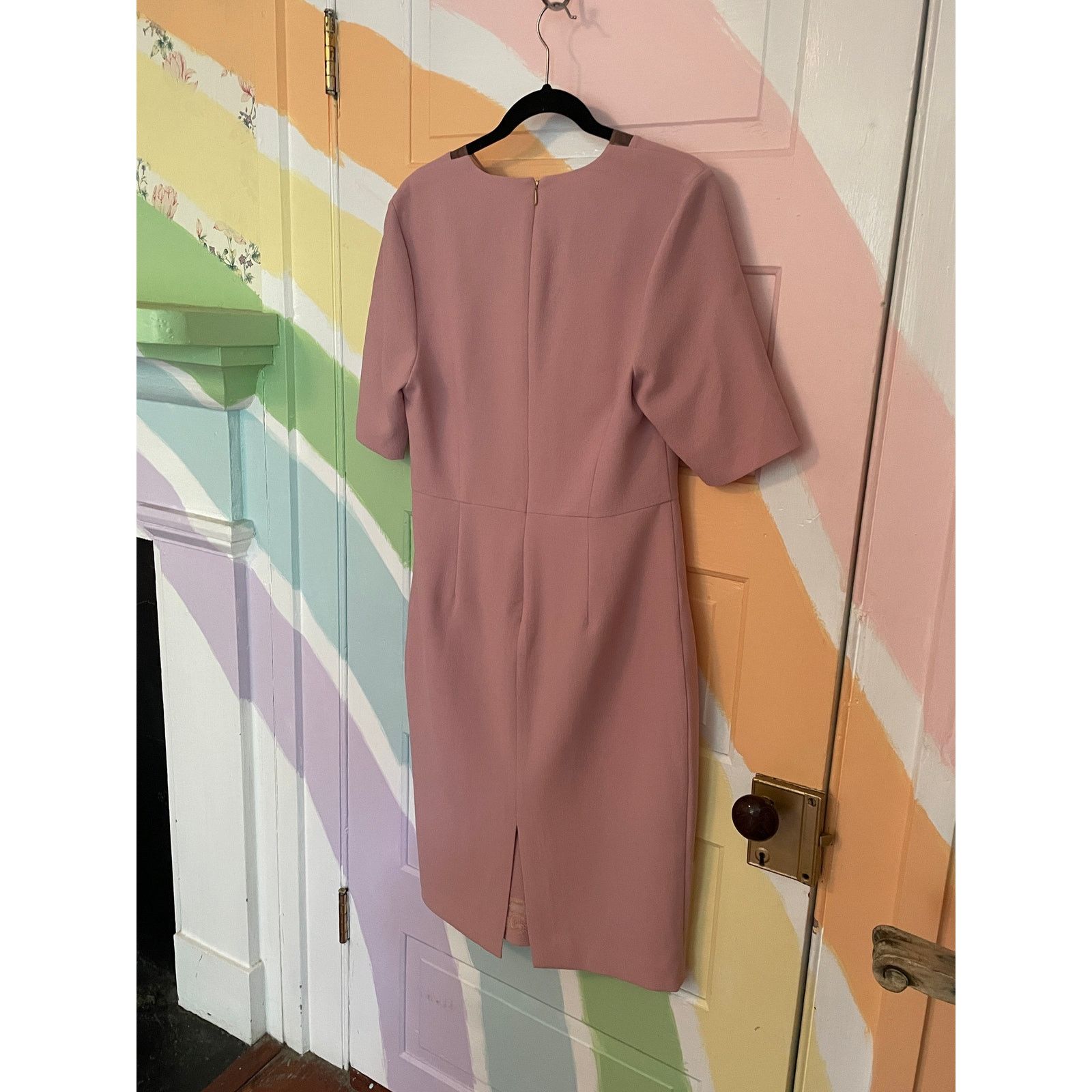 Trina Turk NWT Trina Turk Floral Embroidered Sheath Dress Blush Sz 10 Size L / US 10 / IT 46 - 9 Thumbnail