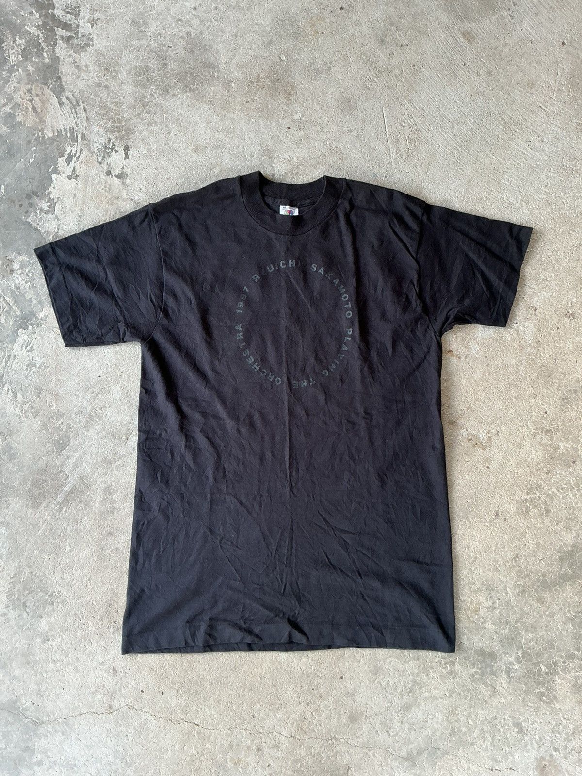 Vintage Vintage Ryuichi Sakamoto 1997 To Playing The orchestra Tee Size US M / EU 48-50 / 2 - 1 Thumbnail