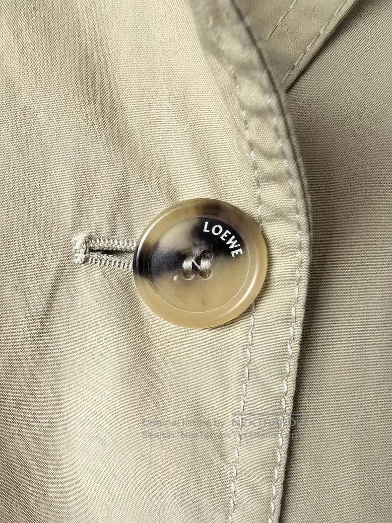 Loewe Loewe Beige mid-length trench coat, with a prominent logo Size US M / EU 48-50 / 2 - 6 Thumbnail