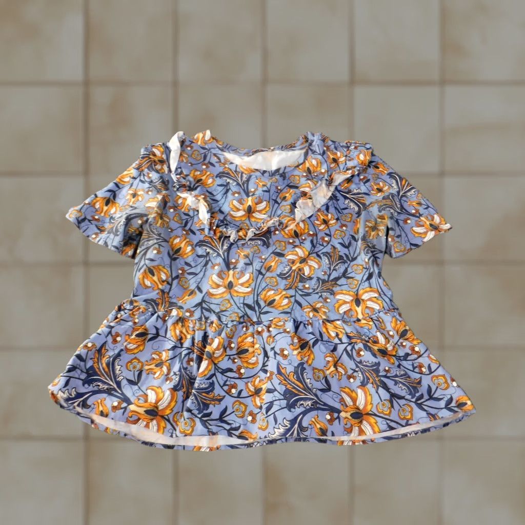 Zara Zara Woman Blue Floral Knit Top Short Sleeve Crew Neck Pullover Cotton Regular Size S Small Shirt Blouse Modern Casual Size S / US 4 / IT 40 - 1 Thumbnail