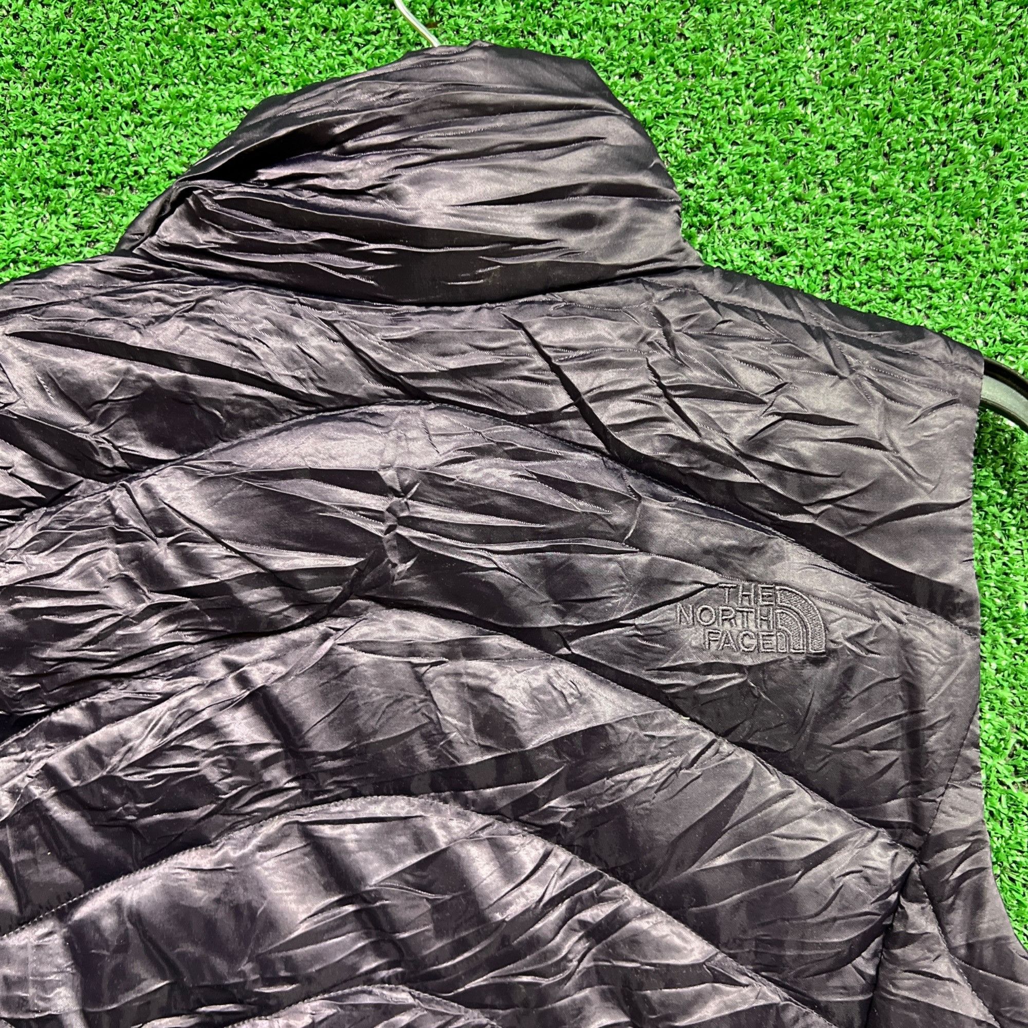 The North Face Womens north face 550 puffer vest size small Size S / US 4 / IT 40 - 7 Thumbnail