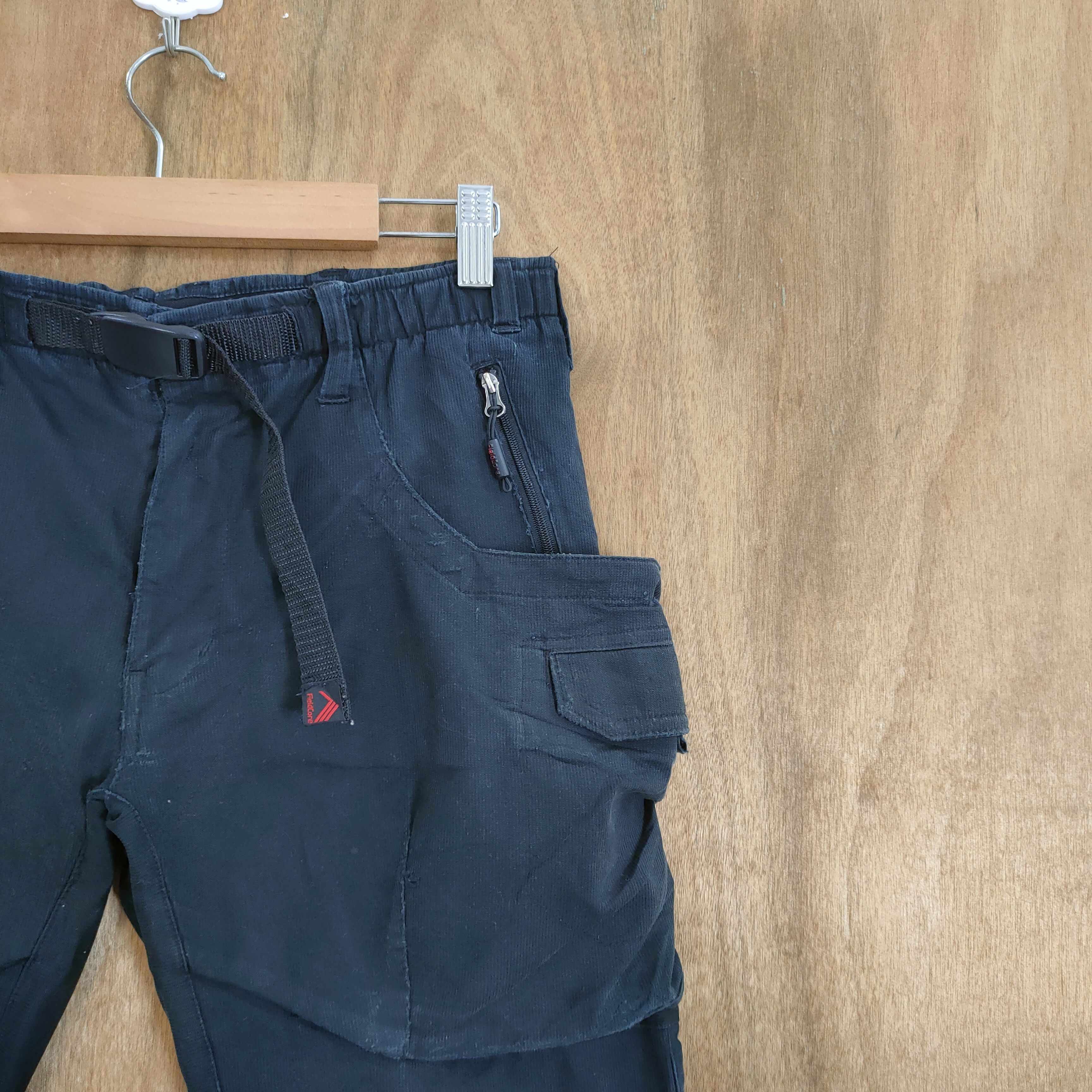 Japanese Brand VINTAGE JAPANESE BRAND BLACK DISTRESSED CARGO PANTS Size US 29 - 5 Thumbnail