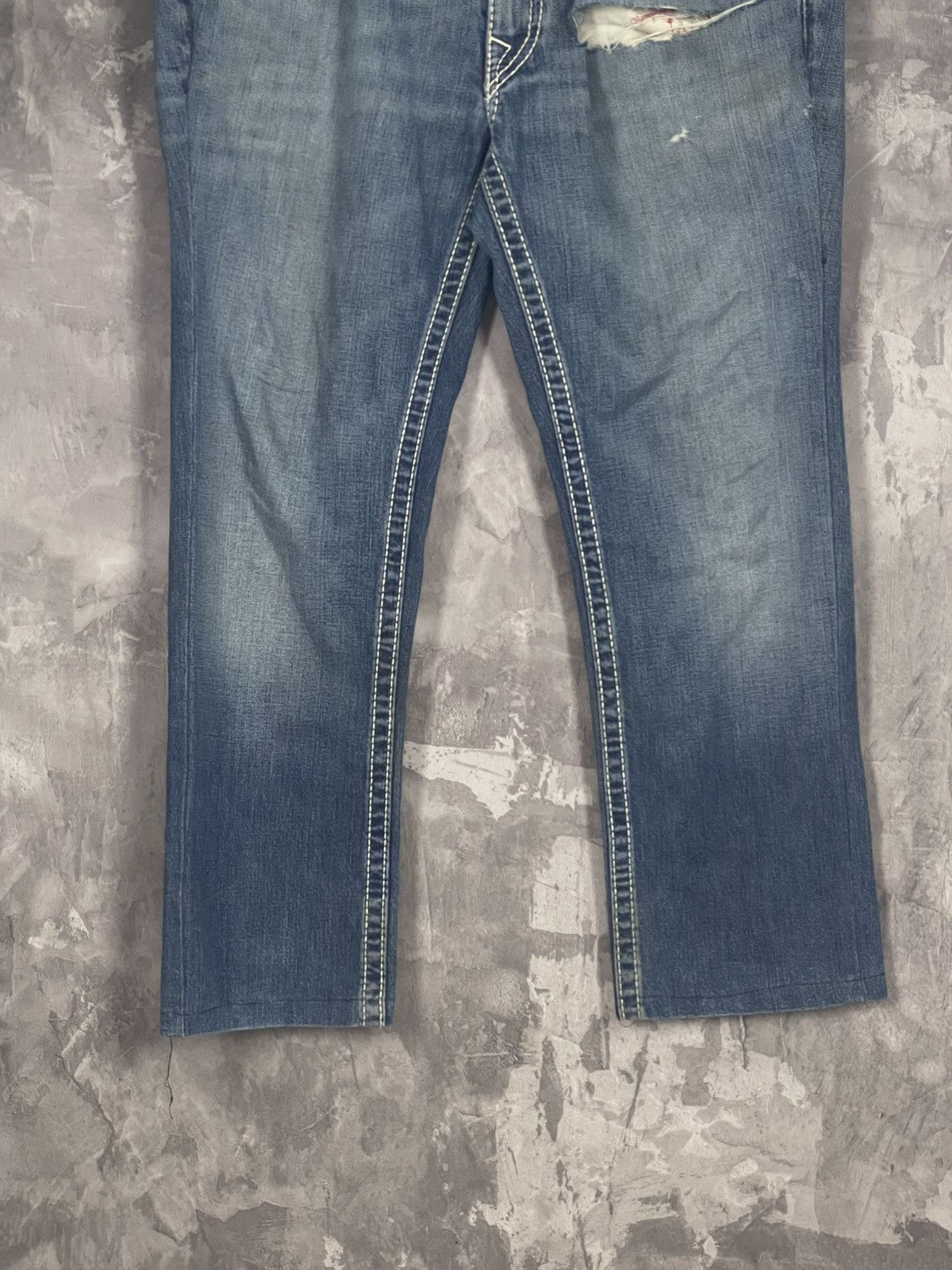 Japanese Brand × True Religion 💥Y2K Vintage True Religion White Stitch Rare Straight Jeans Size US 36 / EU 52 - 14 Thumbnail