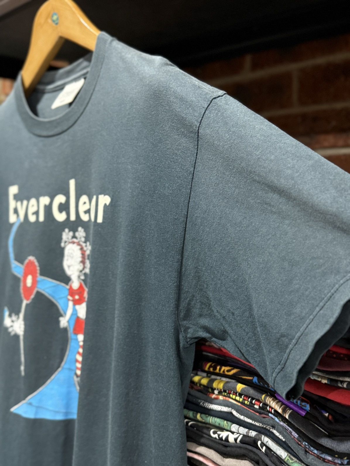 Band Tees × Vintage Vintage 90s Everclear Grunge Sun Faded Tee Size US L / EU 52-54 / 3 - 7 Thumbnail