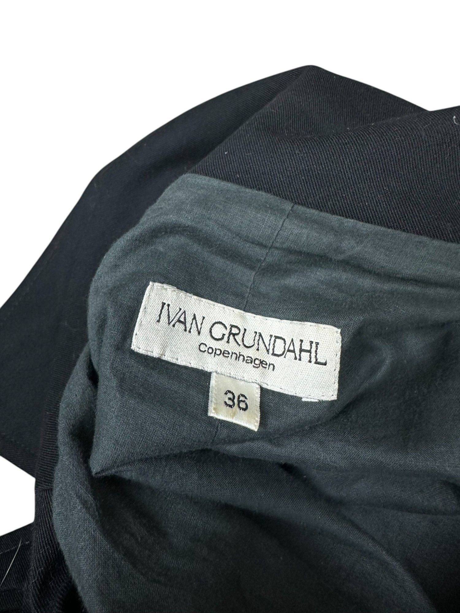 Ivan Grundahl Issey Miyake Style Ivan Grundahl Avant Garde Asymetrical Size S / US 4 / IT 40 - 4 Thumbnail