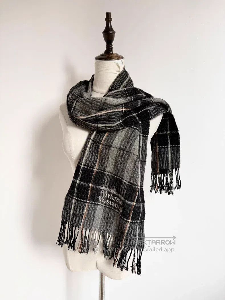 Vivienne Westwood Vivienne Westwood Letter embroidery gray and black silver Size ONE SIZE - 1 Thumbnail