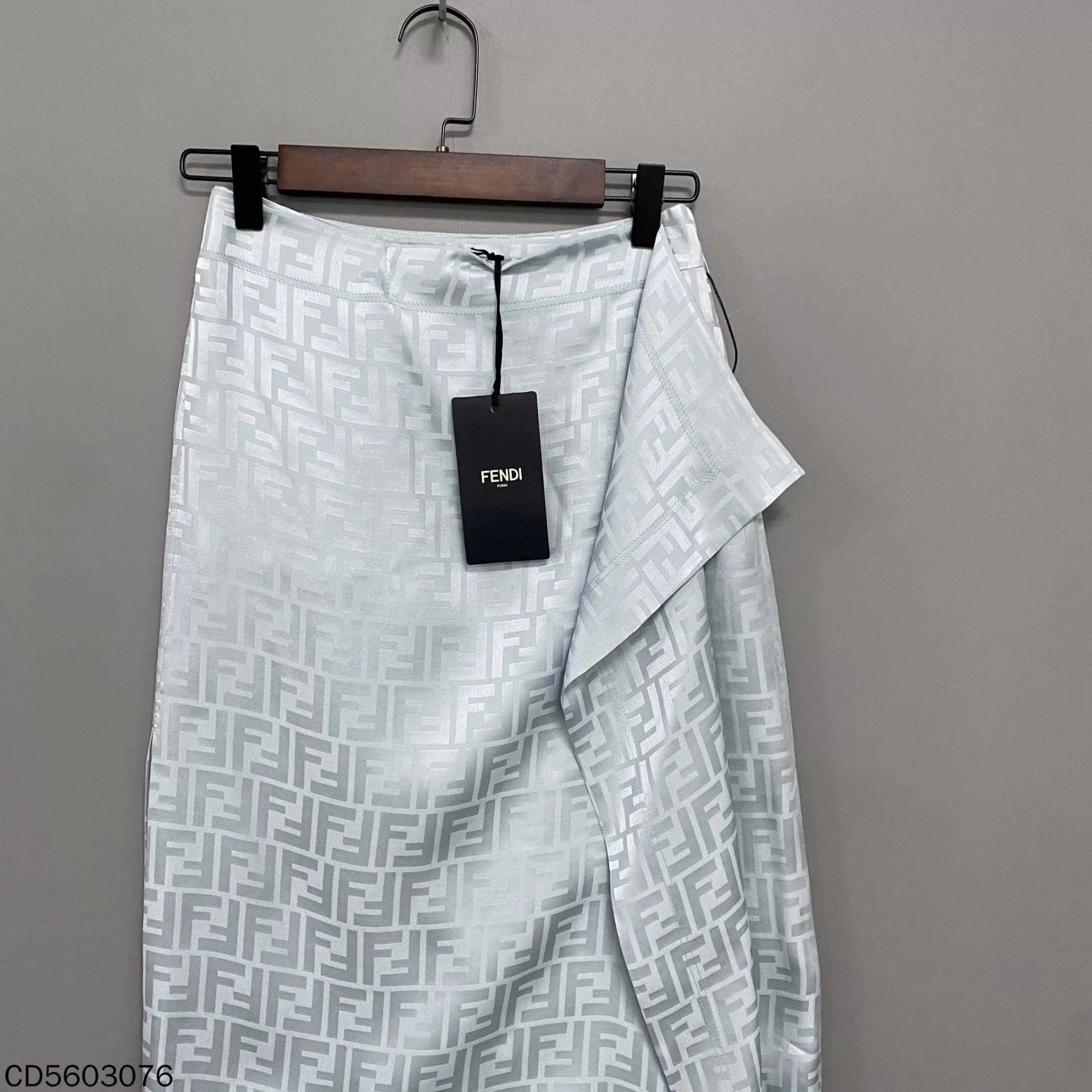 Fendi FENDI Light Blue Silk All-Over Print Skirt 36 Size XS / US 0-2 / IT 36-38 - 3 Thumbnail