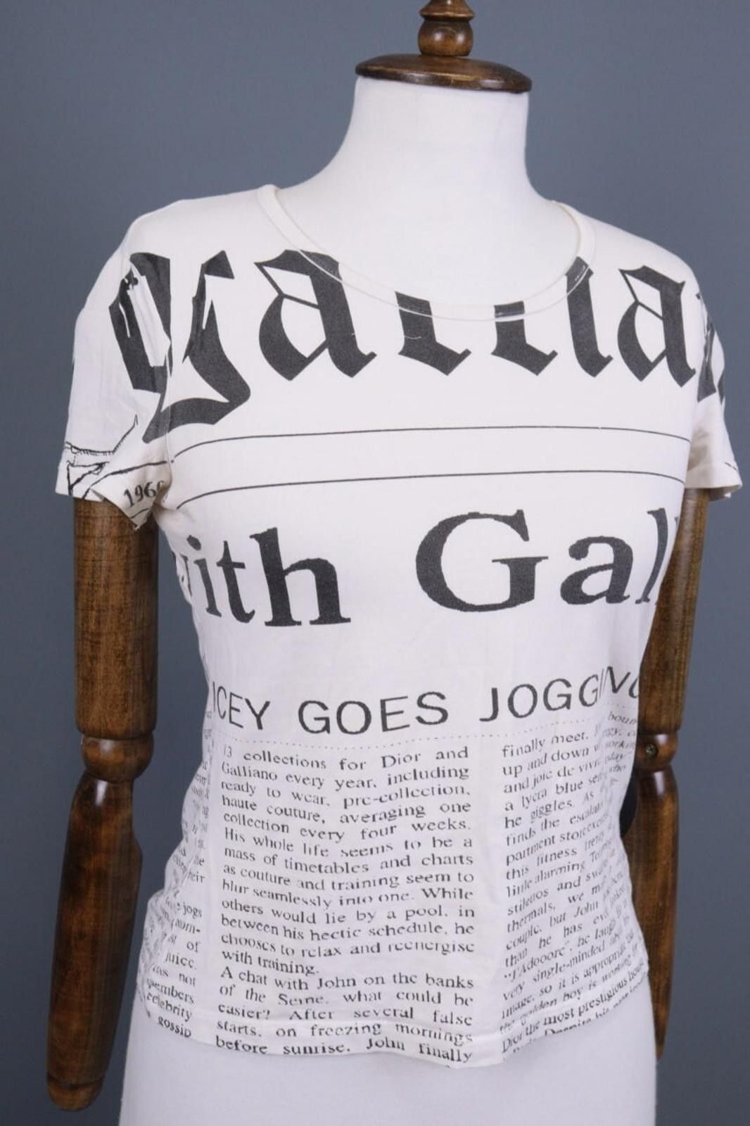 John Galliano Galliano White Short Sleeve Text Printed Short Size M Size M / US 6-8 / IT 42-44 - 5 Thumbnail