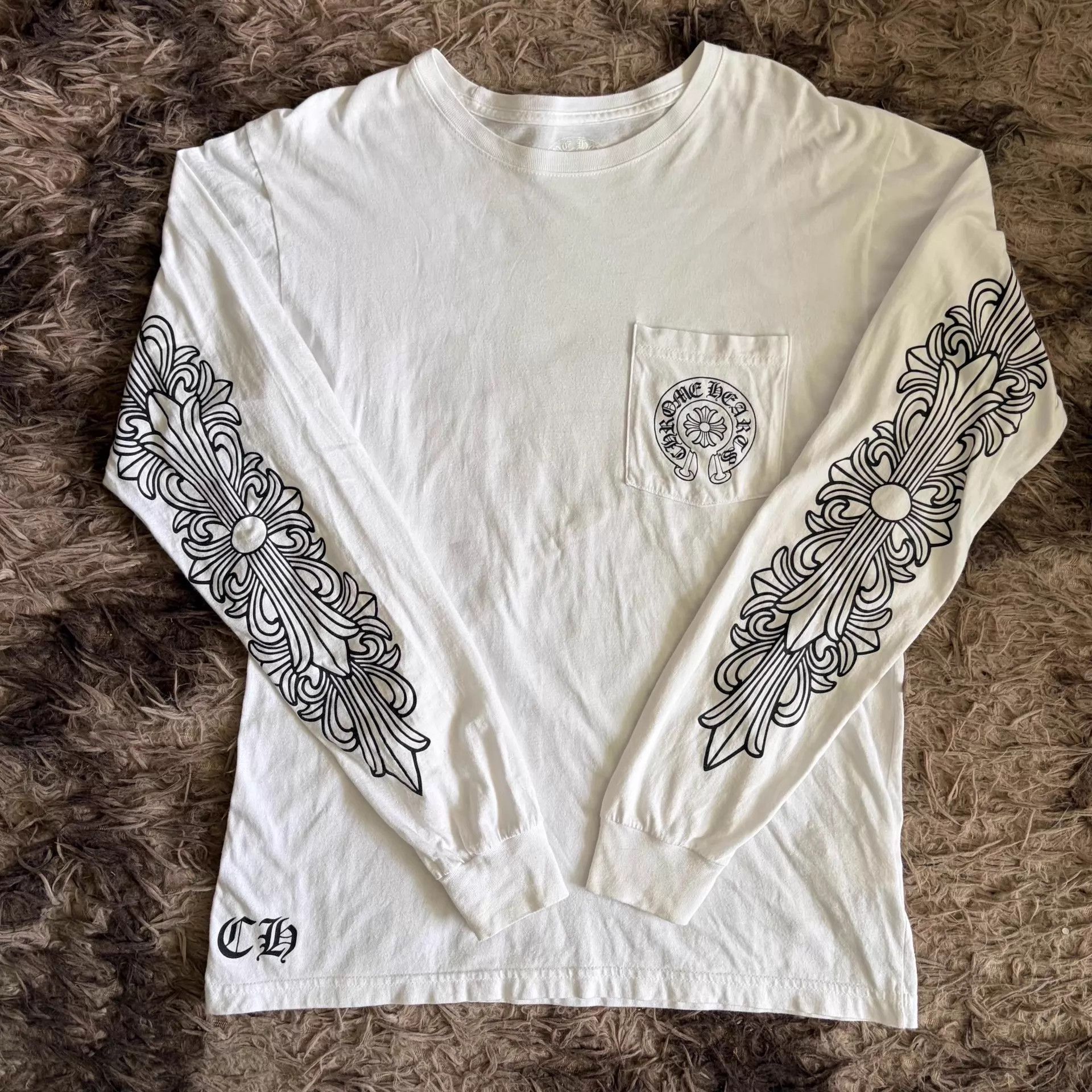 Chrome Hearts Chrome Hearts Beijing Limited Qilin Arm Horsehoe LS M Size US M / EU 48-50 / 2 - 1 Thumbnail