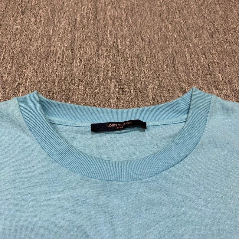Louis Vuitton Louis Vuitton Blue simple inverted label short sleeve Size US XL / EU 56 / 4 - 9 Thumbnail