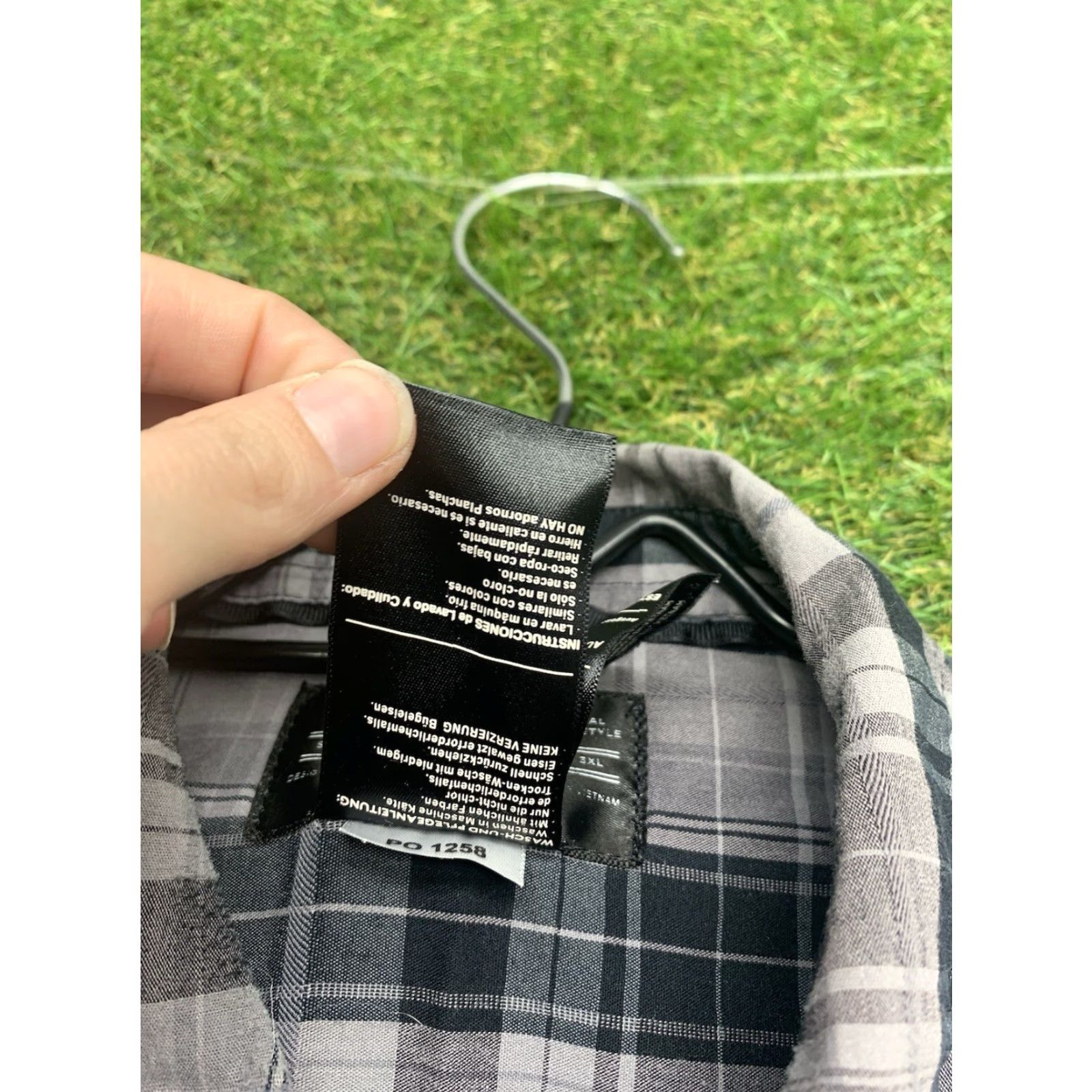 Vintage Klim Downtime Button Up Shirt Mens Medium Short Sleeve Plaid Black Size US M / EU 48-50 / 2 - 5 Thumbnail