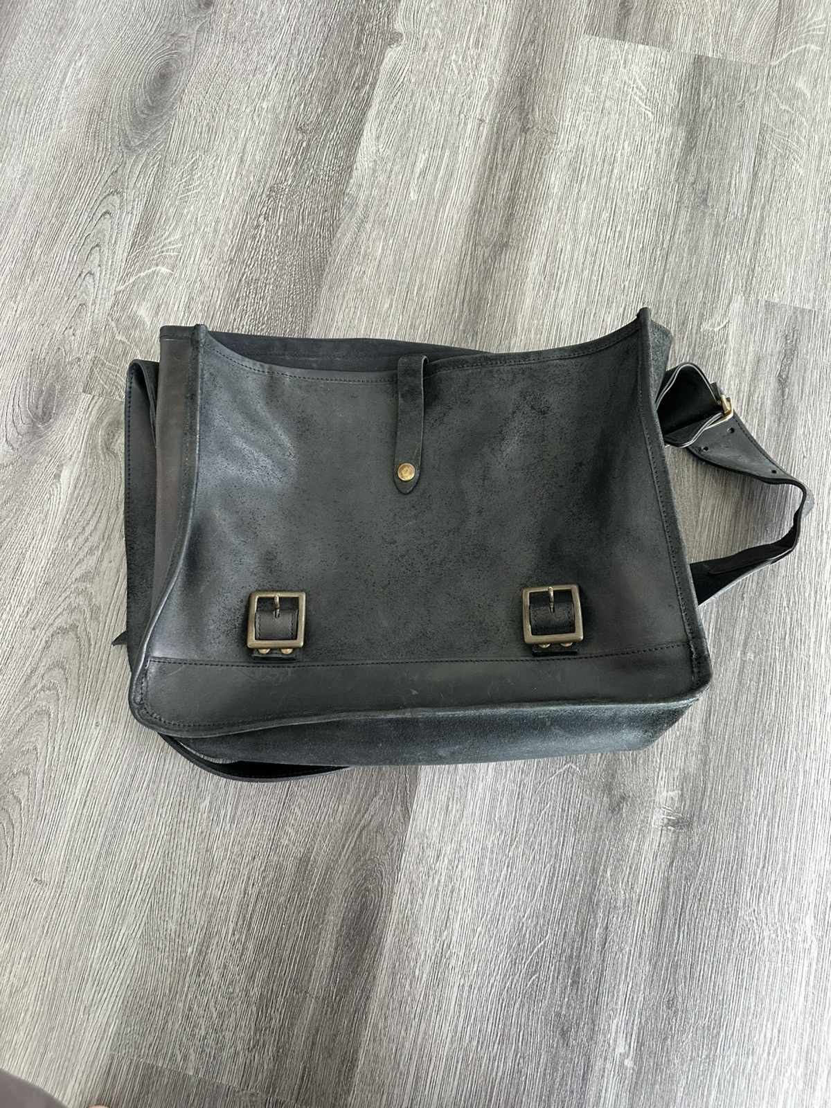 Japanese Brand Vintage Attractions/Bilt Buck Horsehide Messenger Bag Size ONE SIZE - 2 Thumbnail