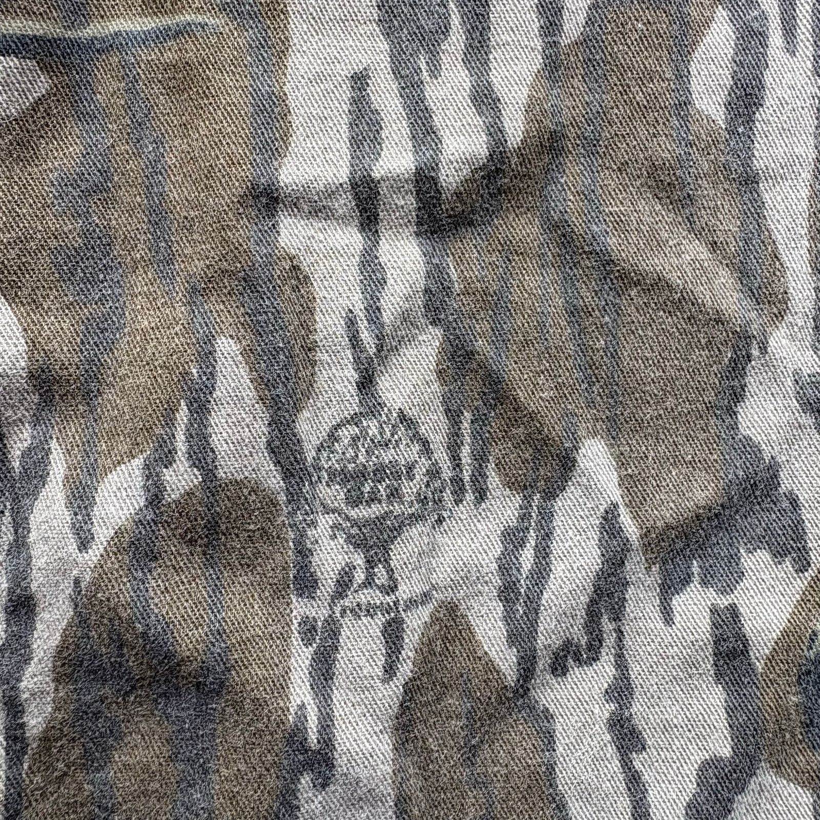 Mossy Oaks Beautiful Vintage 80s Mossy Oaks Camo Shirt Size US XXL / EU 58 / 5 - 4 Thumbnail