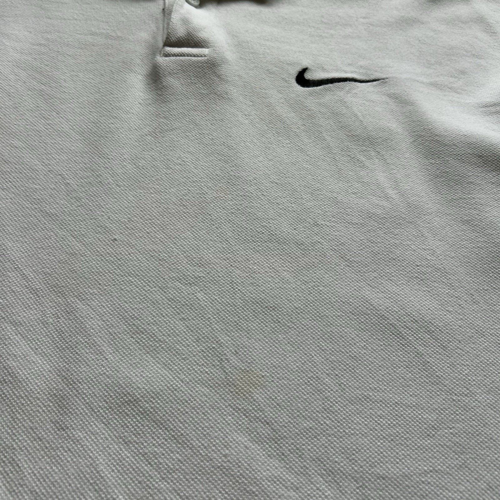 Nike Vintage Nike Polo Shirt Large White 90s Embroidered Swoosh Size US L / EU 52-54 / 3 - 4 Thumbnail
