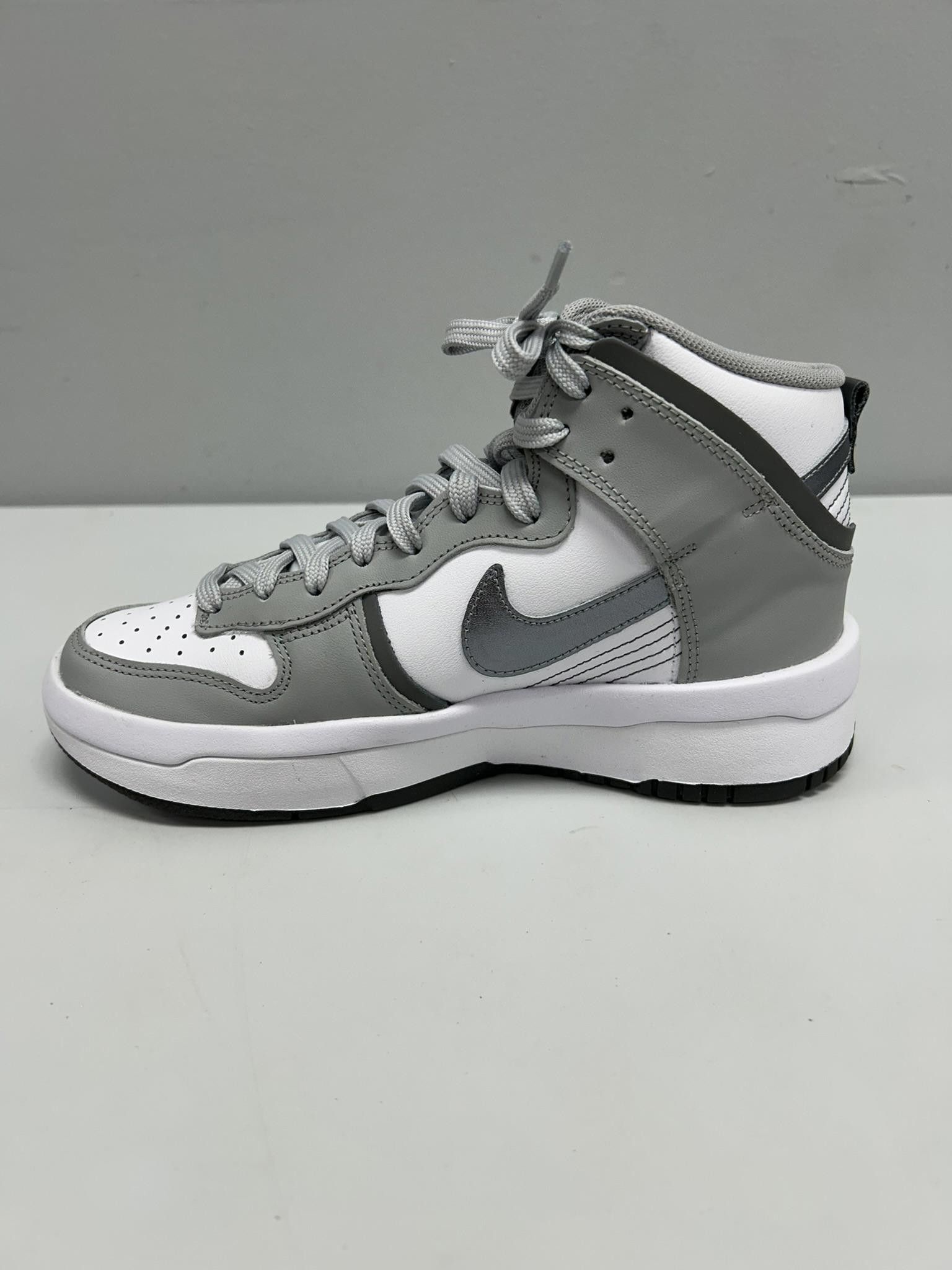 Nike Nike Dunk High UP Sneakers Size US 7 / IT 37 - 3 Thumbnail