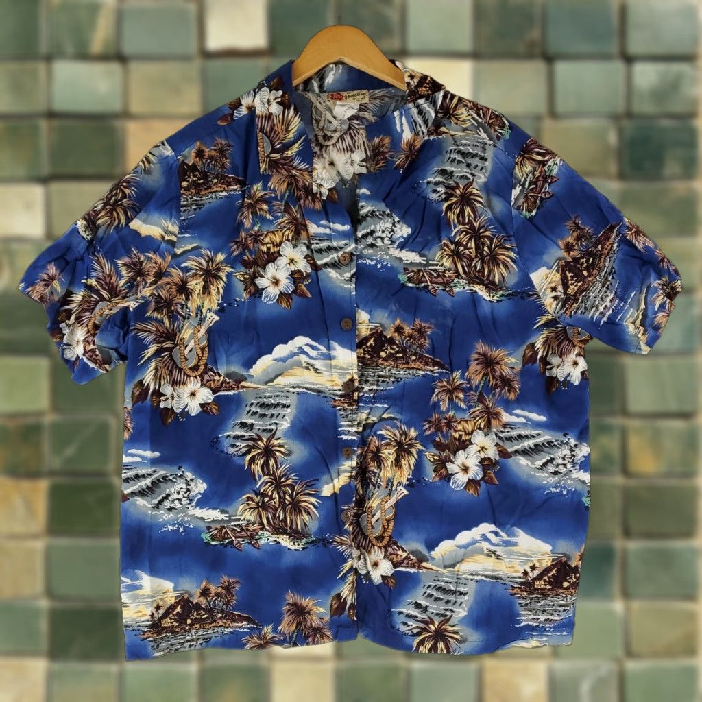 Hilo Hattie Hilo Hattie Shirt Hawaiian 100% Rayon Blue Palm Trees Islands Mens XXL Short Sleeve Button-Up Men Blue Hawaiian 2XL Size US XXL / EU 58 / 5 - 1 Thumbnail