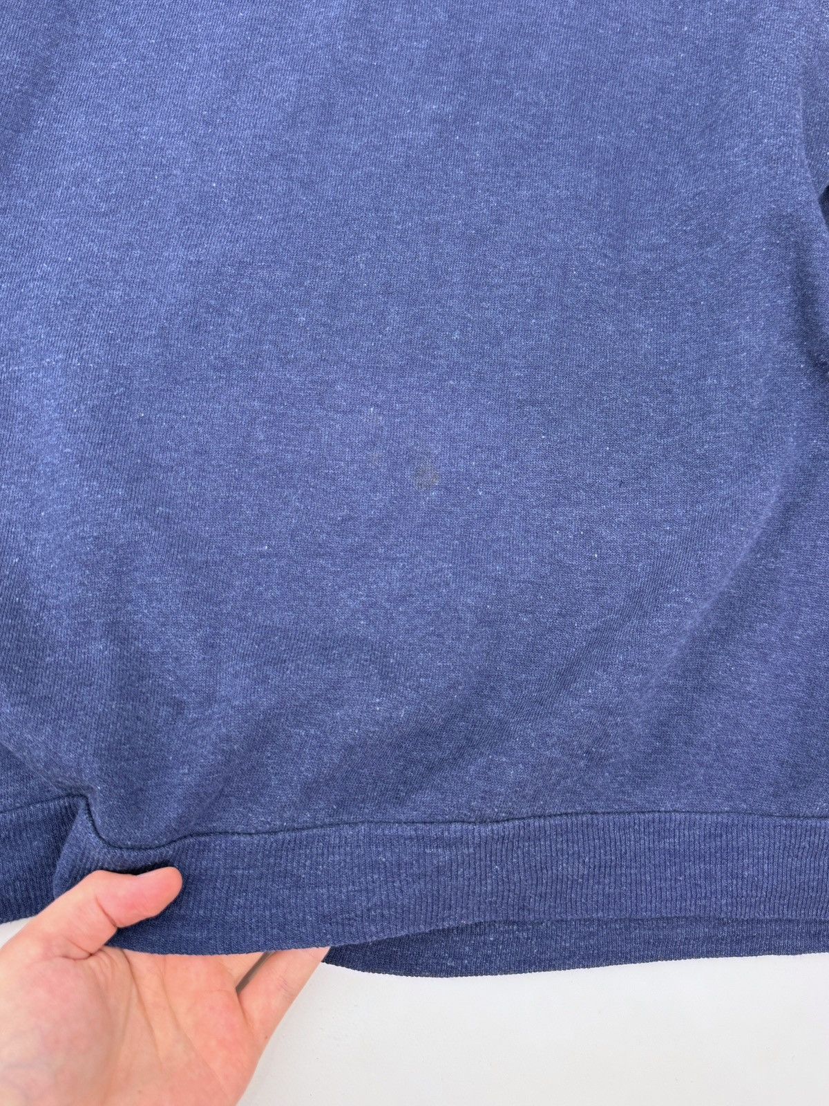 Fruit Of The Loom 60s 70s Vintage FOTL Distressed Navy Raglan Boxy Sweatshirt Size US M / EU 48-50 / 2 - 11 Thumbnail