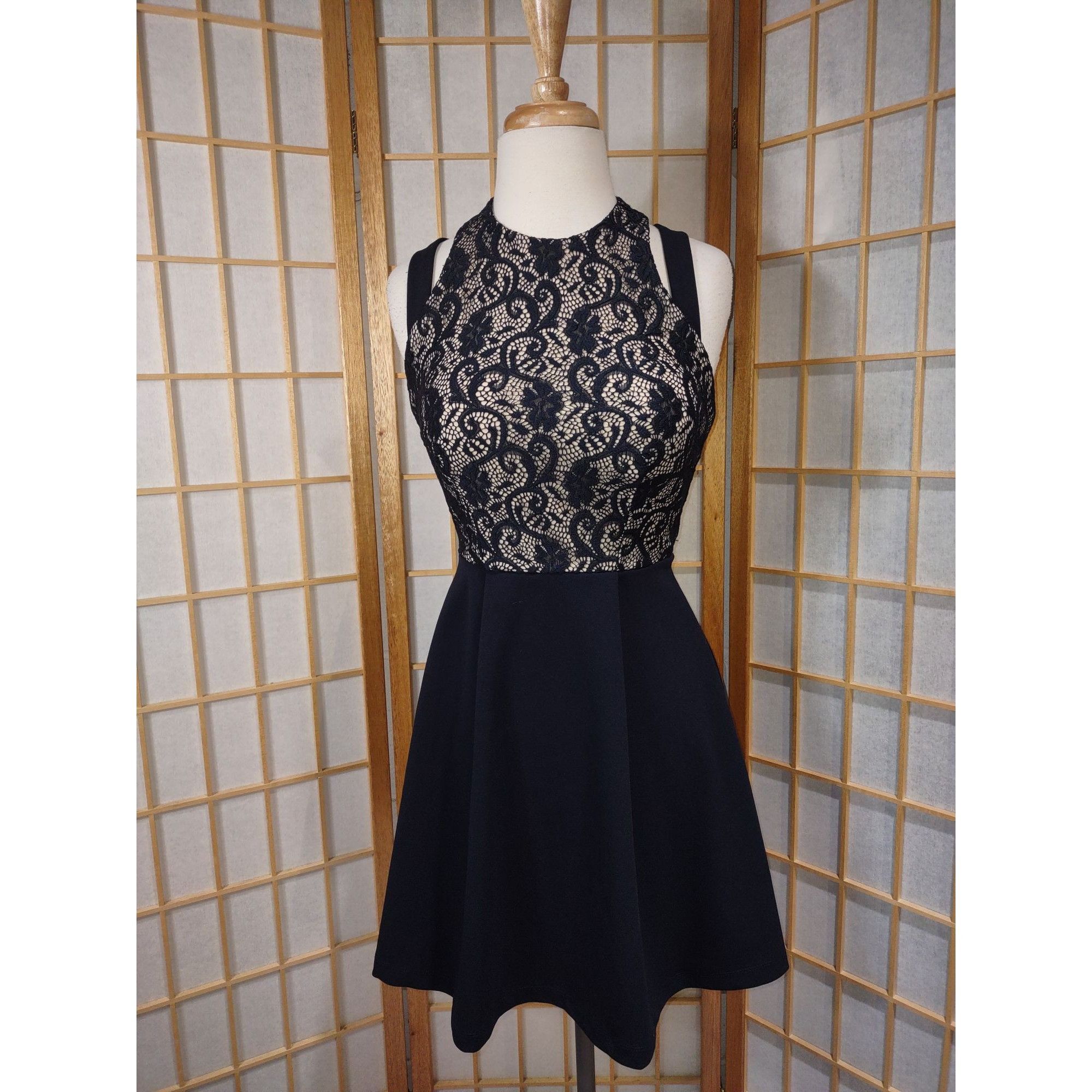 Other TeezeMe Sz 1/2 Lace Halter Dress Size XS / US 0-2 / IT 36-38 - 12 Thumbnail