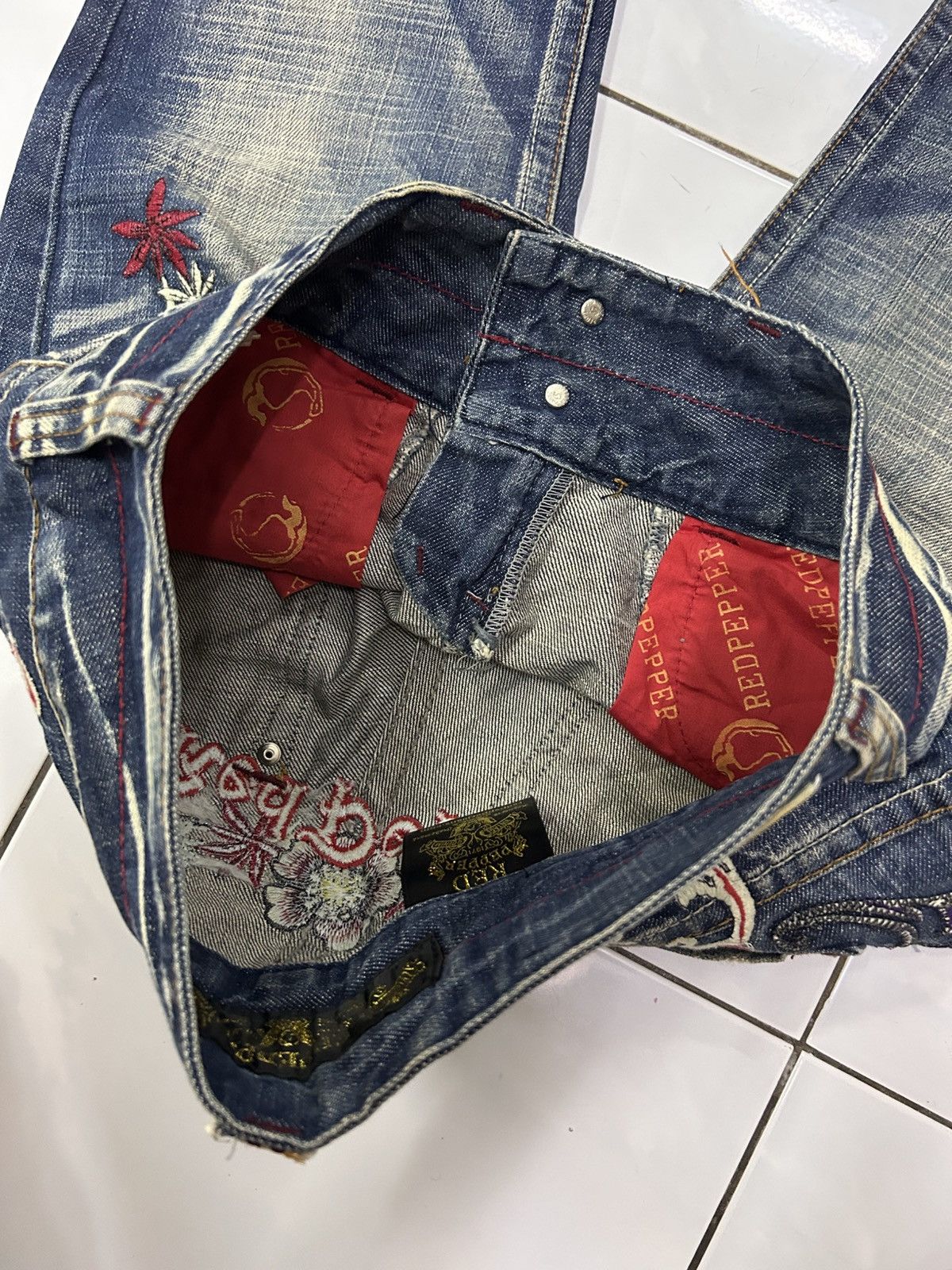Japanese Brand × Vintage Vintage Japanese Denim Redpepper Mud Wash Flare Jeans Size US 30 / EU 46 - 13 Thumbnail