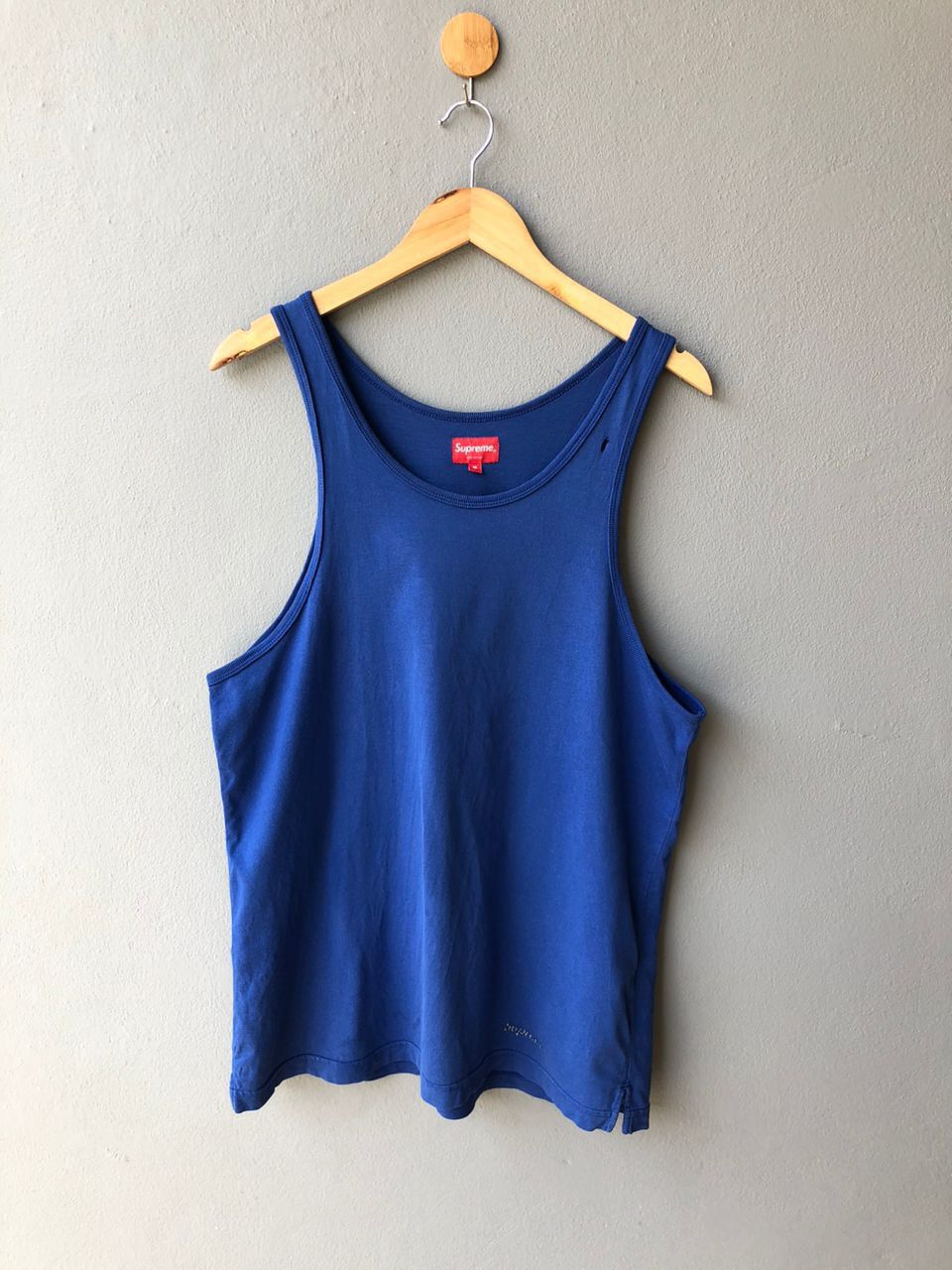 Supreme Tank tops Size US M / EU 48-50 / 2 - 1 Thumbnail