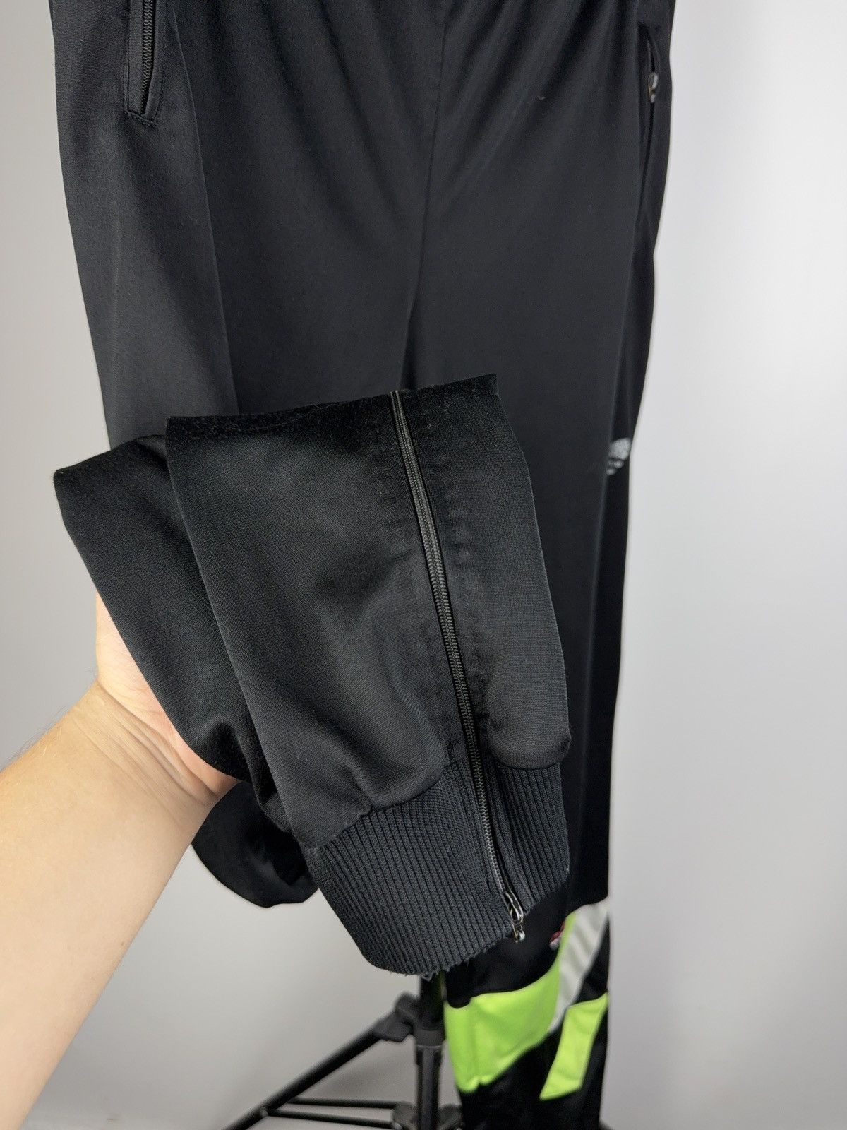 Adidas Vintage 90s Adidas Tracksuit Black Neon Trefoil Set Size US M / EU 48-50 / 2 - 17 Thumbnail
