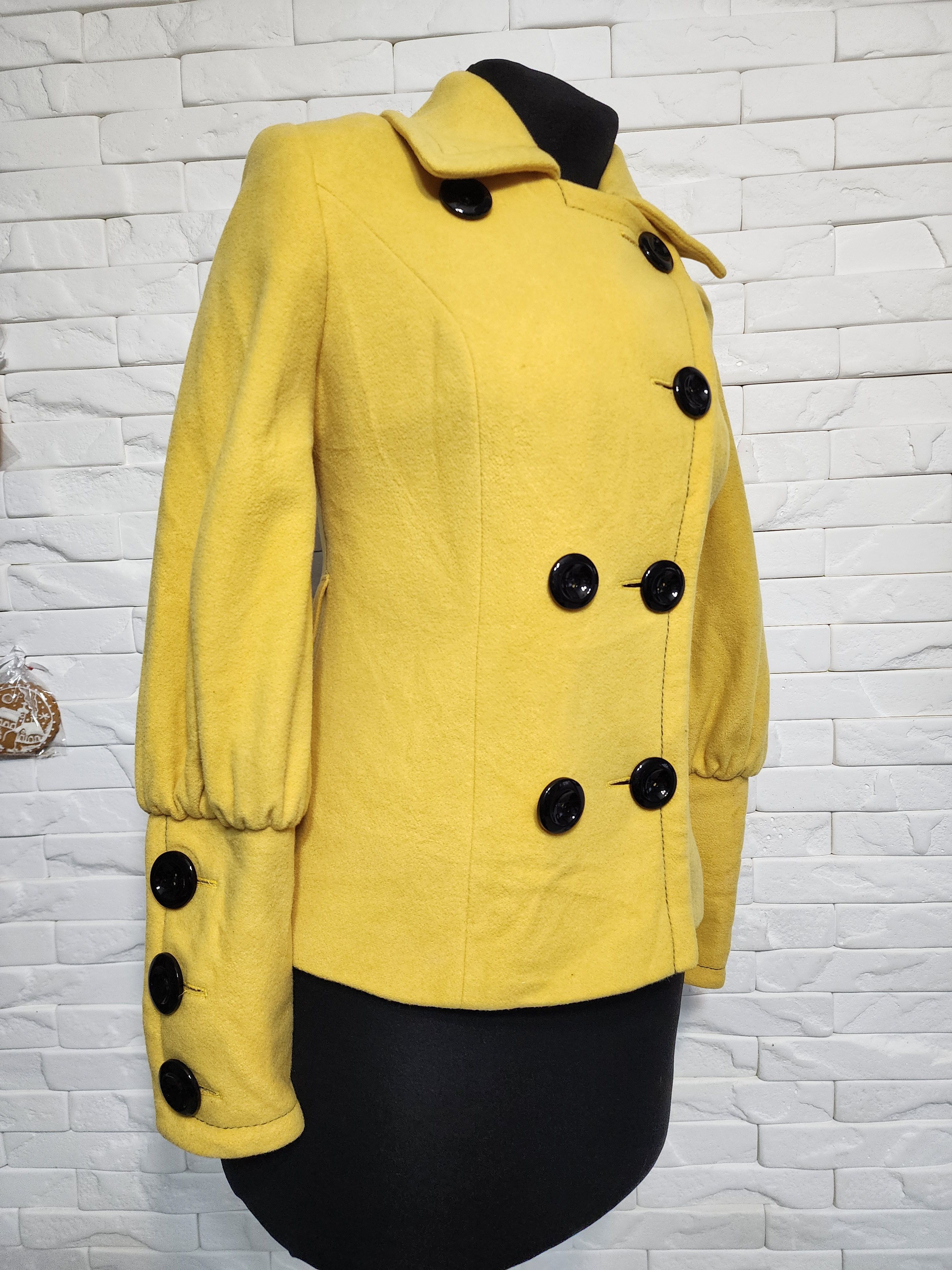 Other Yellow Jacket: Plastic Button Details.Size M Size M / US 6-8 / IT 42-44 - 4 Thumbnail
