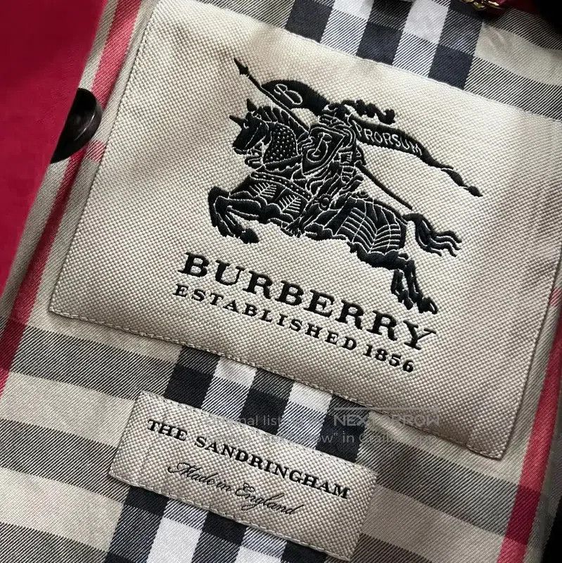 Burberry Burberry Red Cotton Mid-Length Women's Trench Coat. Size XXS / US 00 / IT 34 - 4 Thumbnail
