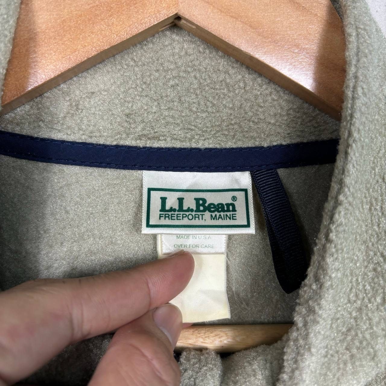 L.L. Bean VTG L.L. Bean 1/4 Zip Fleece Pullover M Made in USA Beige Size US M / EU 48-50 / 2 - 4 Thumbnail